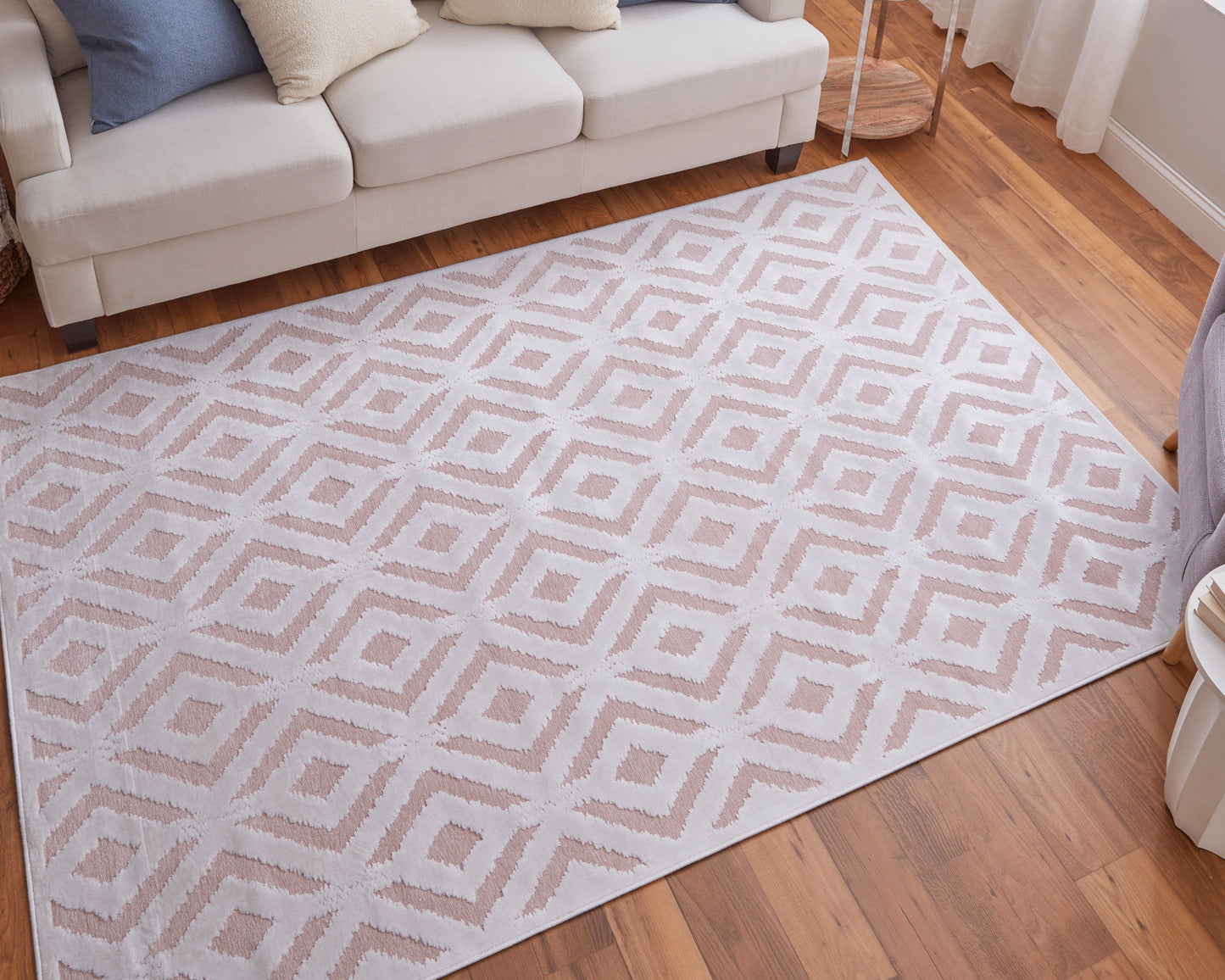 Saphir Mira Modern/Farmhouse/Scandinavian Solid/Diamond/Geometric Pink/White - Feizy Rug
