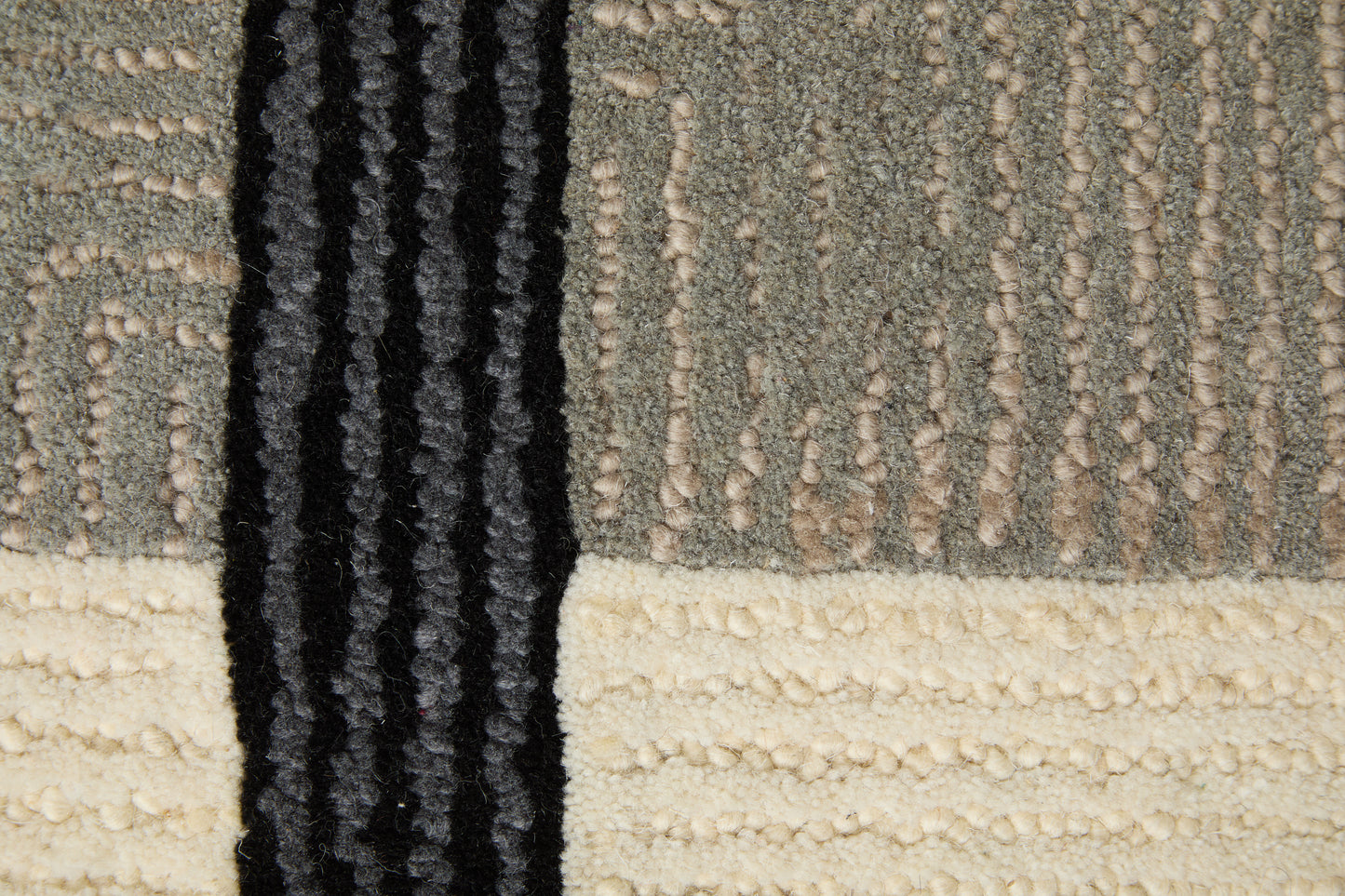 Maguire Transitional/Industrial/Mid-Century Modern Taupe/Black Accent Rug