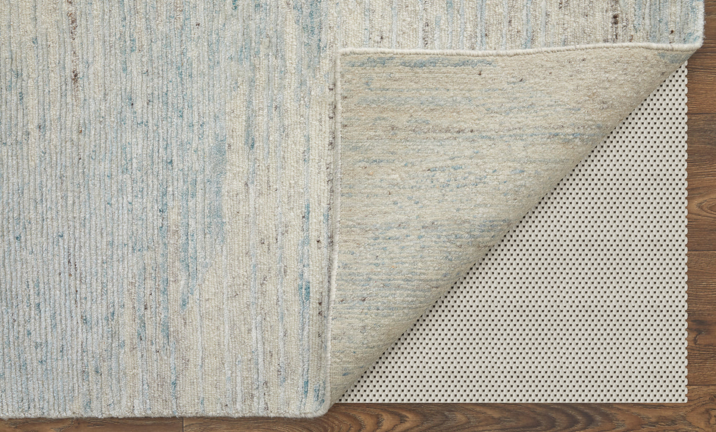 Brighton Modern/Casual/Global Blue/Ivory/Silver Area Rug