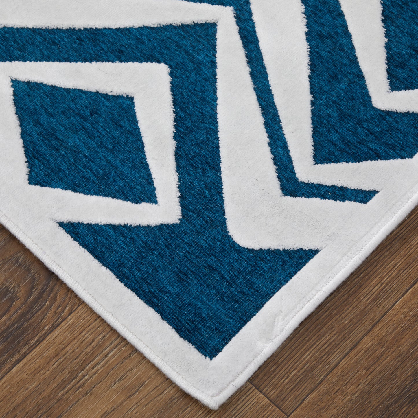 Saphir Mira Modern/Global Diamond Blue/Green/White - Feizy Rug