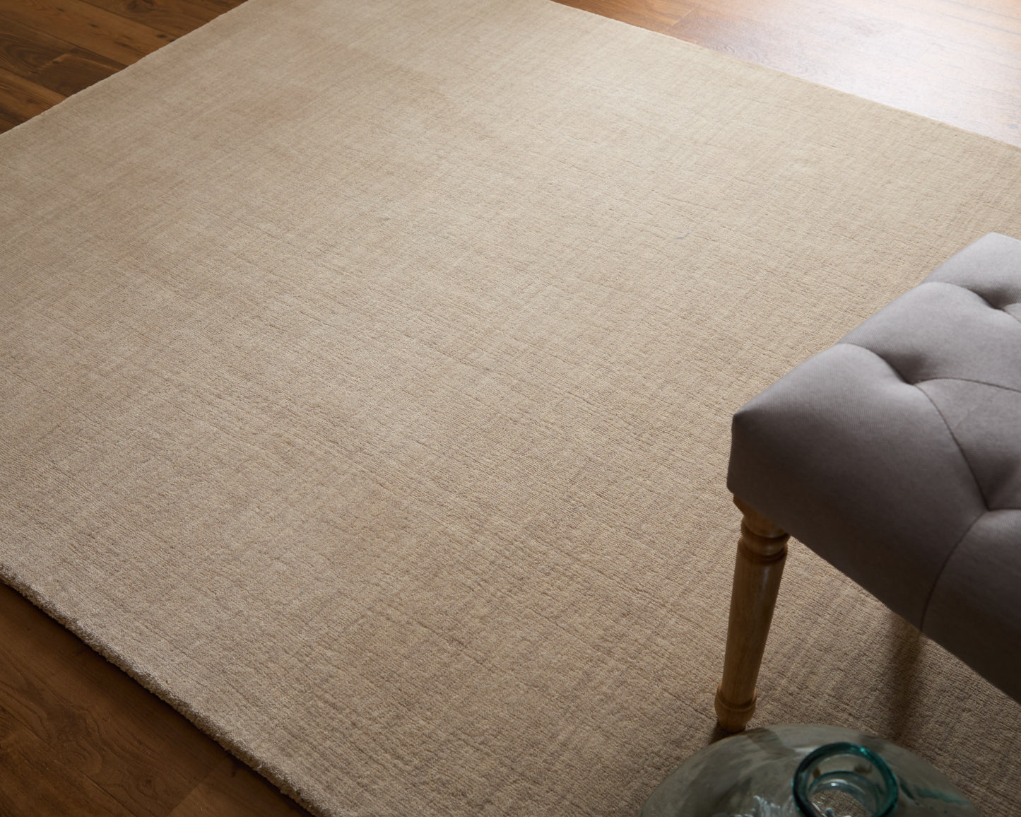 Luna Modern/Casual Tan Area Rug