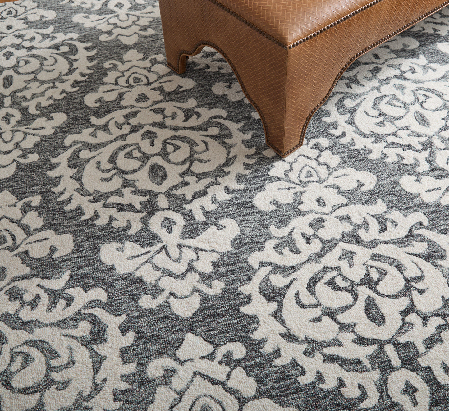 Belfort Traditional/Global Gray/Ivory/Black Area Rug