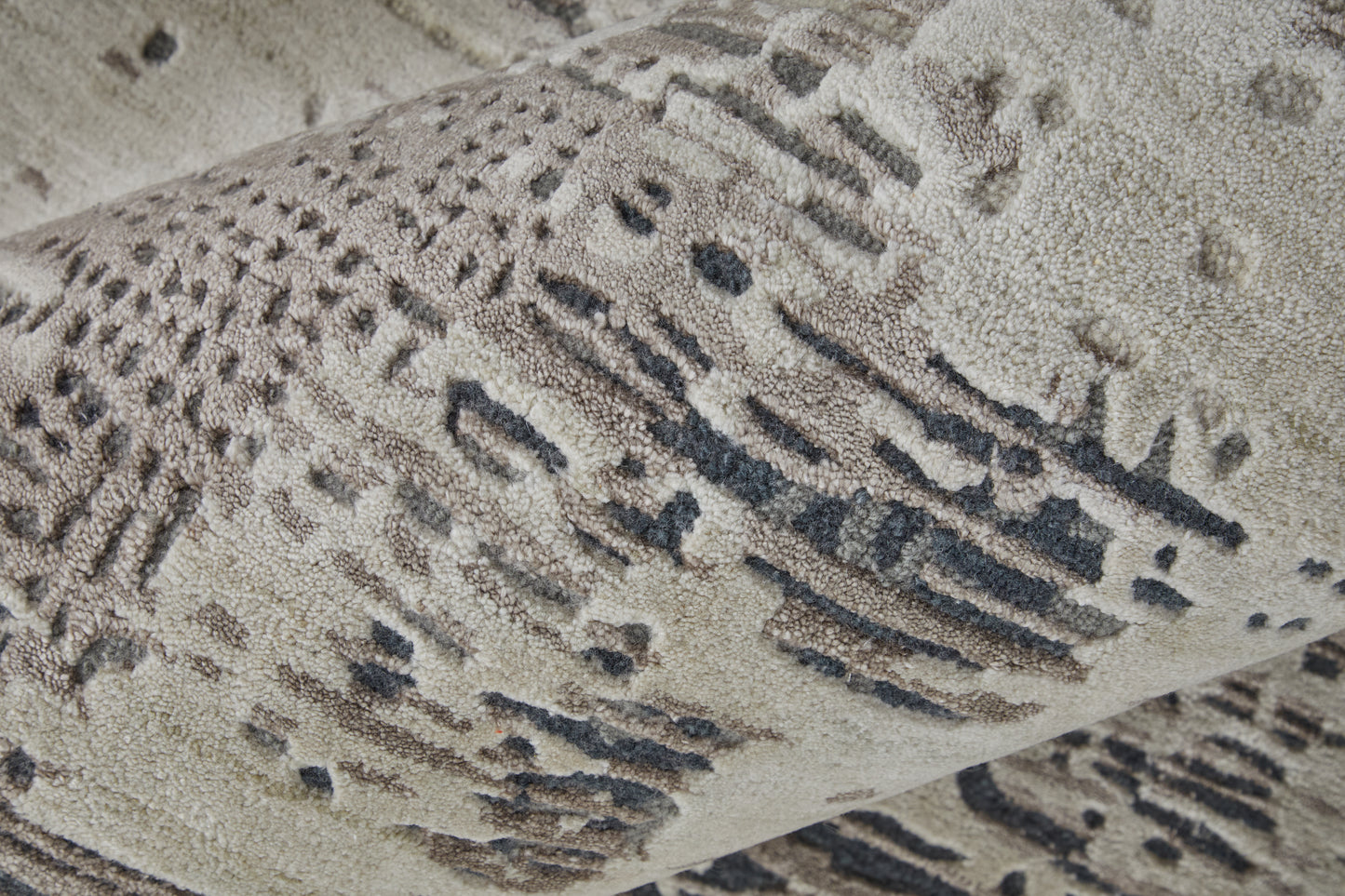 Zarah Modern/Bohemian & Eclectic Brown/Tan/Black Area Rug