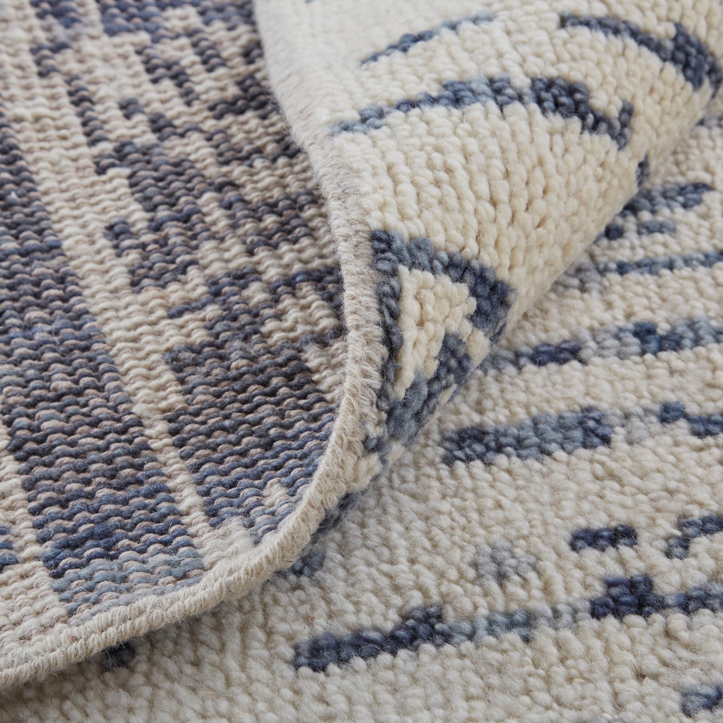 Roxford Transitional/Industrial Abstract Ivory/Blue - Feizy Rug