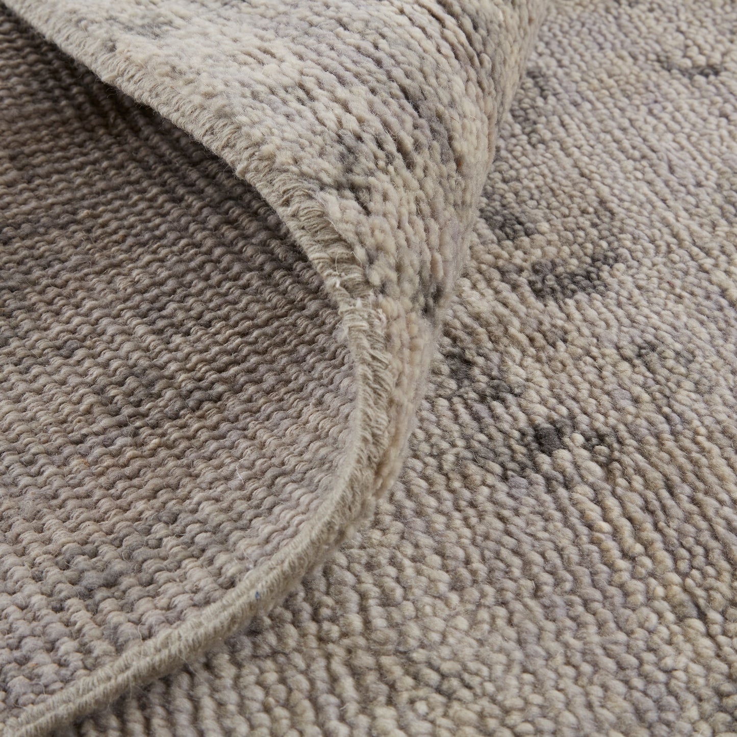 Wyman Transitional/Casual Abstract/Distressed Ivory/Gray - Feizy Rug