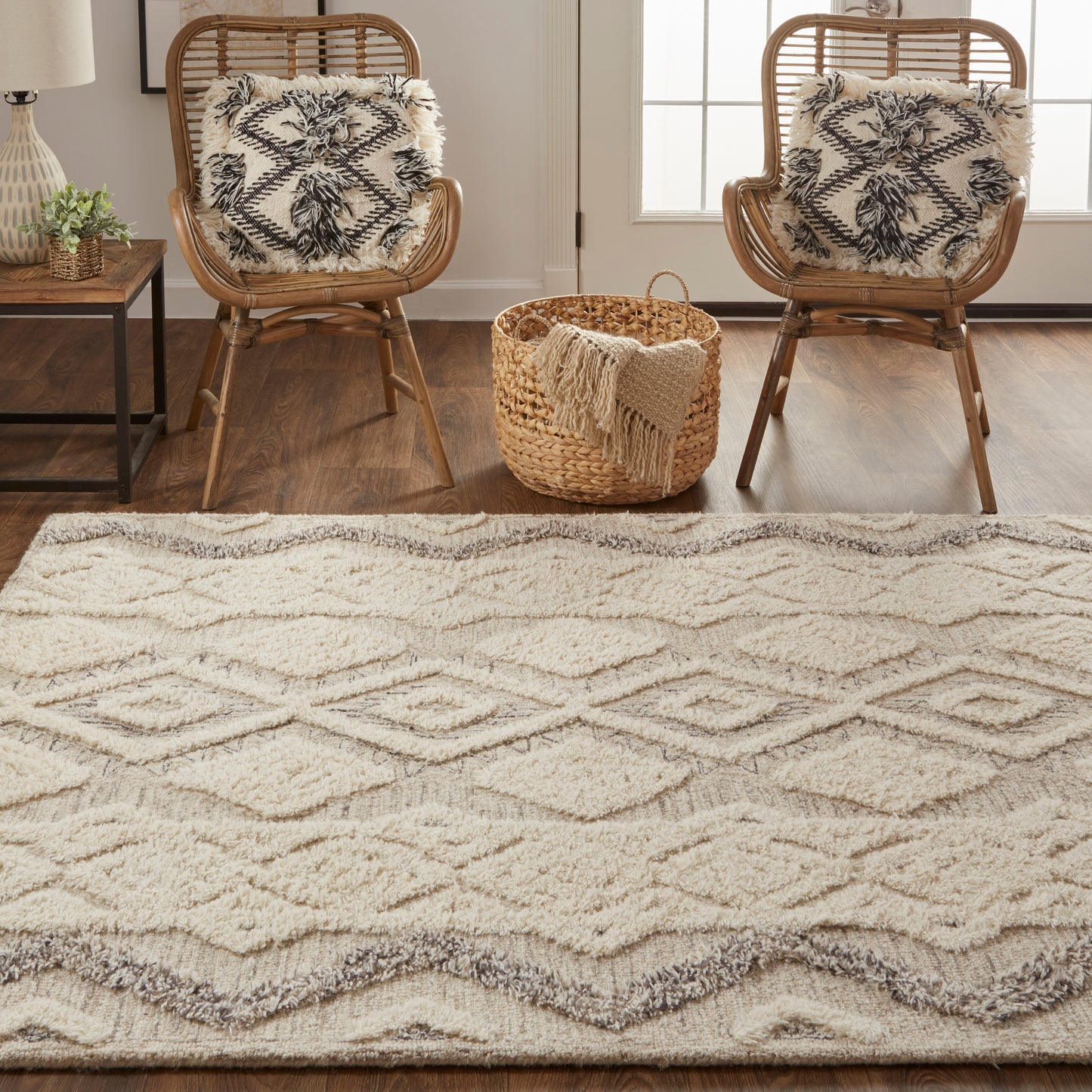 Anica Transitional/Natural/Bohemian & Eclectic Geometric/Moroccan Ivory/Taupe/Gray - Feizy Rug