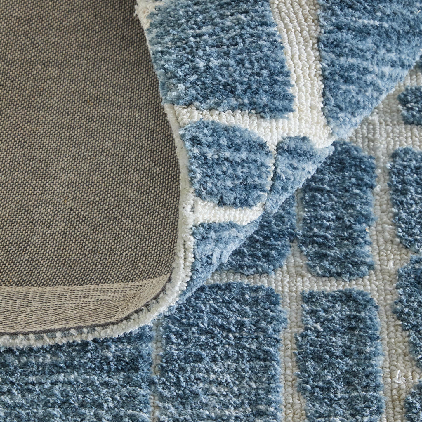 Colton Modern/Bohemian & Eclectic/Industrial Abstract/Geometric/Stripes Blue/Ivory - Feizy Rug