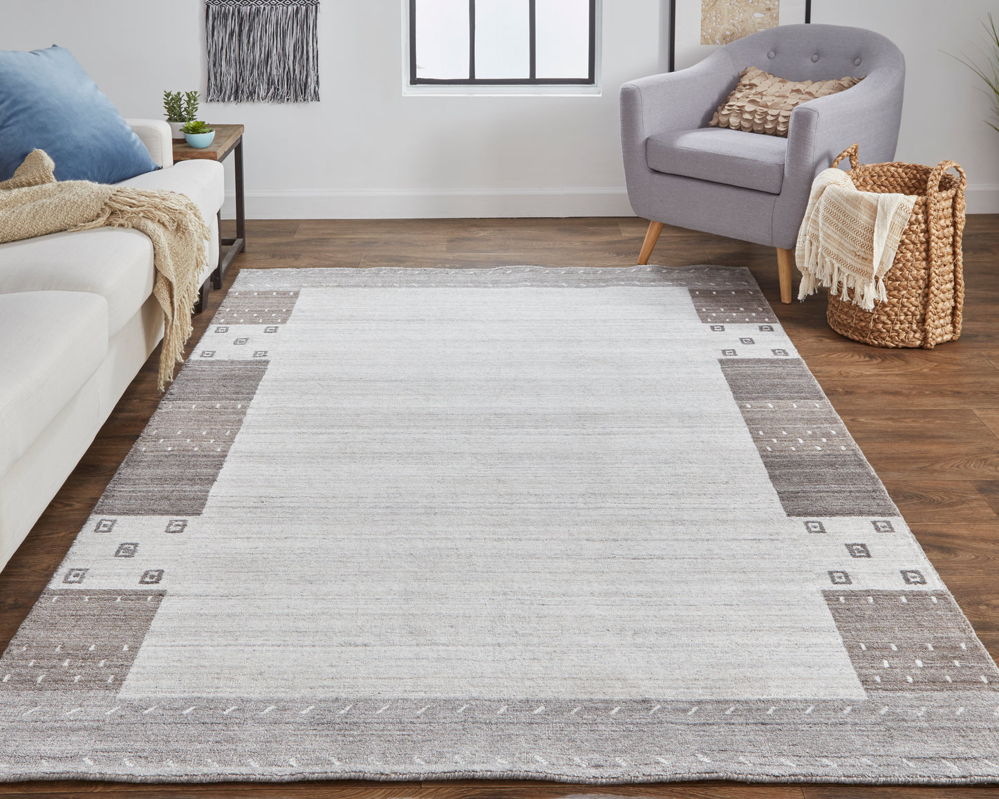 Legacy Transitional/Rustic/Casual Bordered/Patchwork Gray/Silver/Black - Feizy Rug