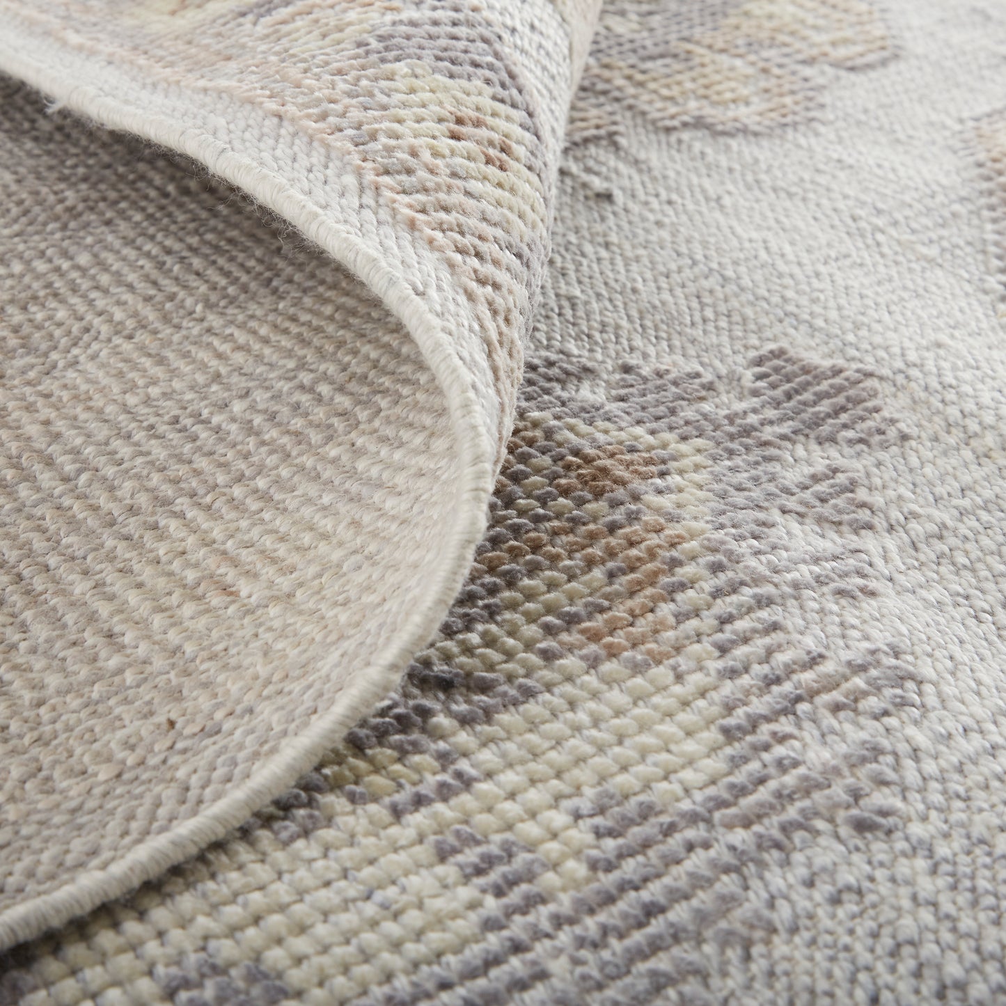 Wendover Transitional/Vintage Oriental Ivory/Silver/Tan - Feizy Rug
