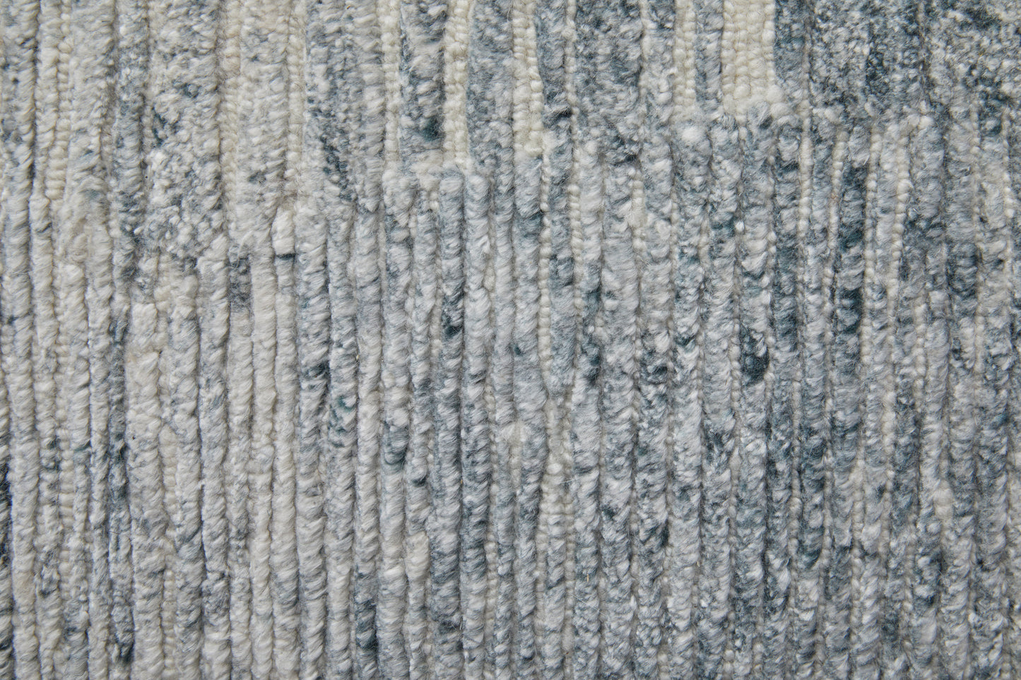 Brighton Modern/Industrial/Global Ivory/Blue/Gray Accent Rug