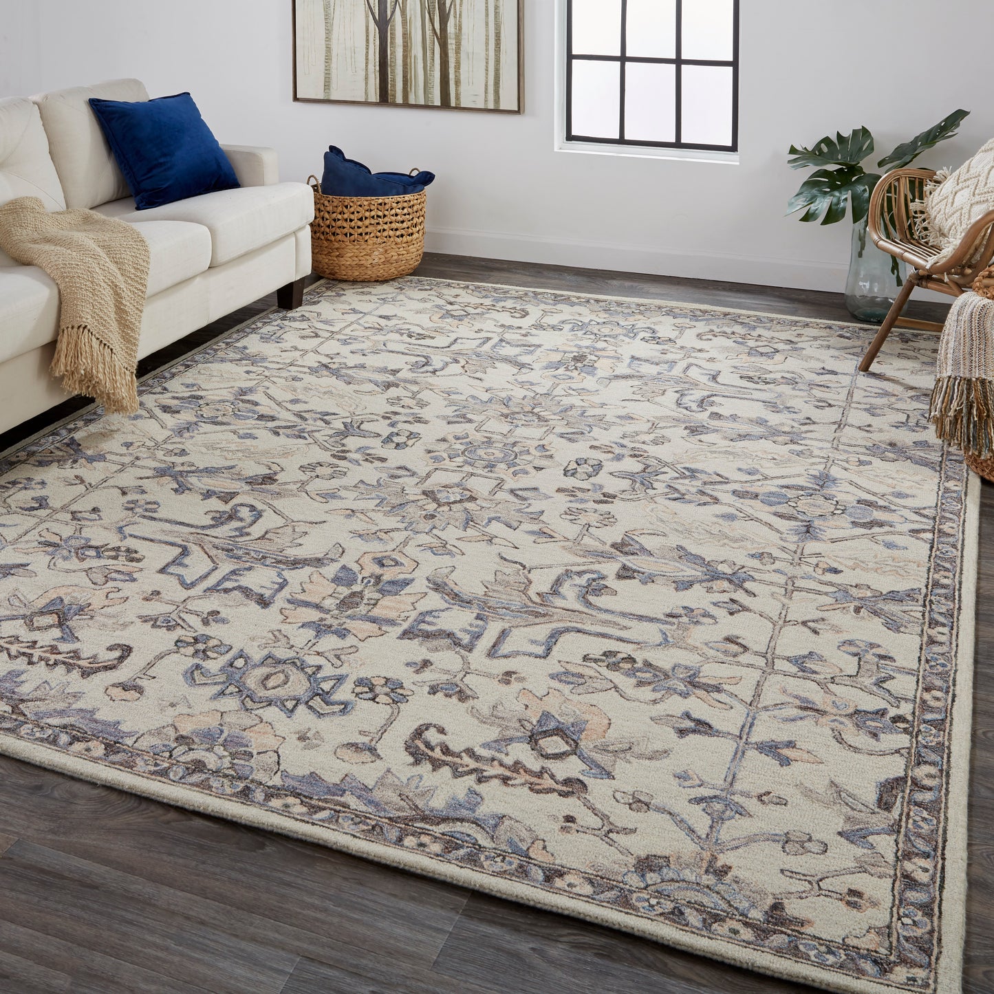 Fallon Traditional/Classic/Casual Oriental/Floral & Botanical Ivory/Gray - Feizy Rug