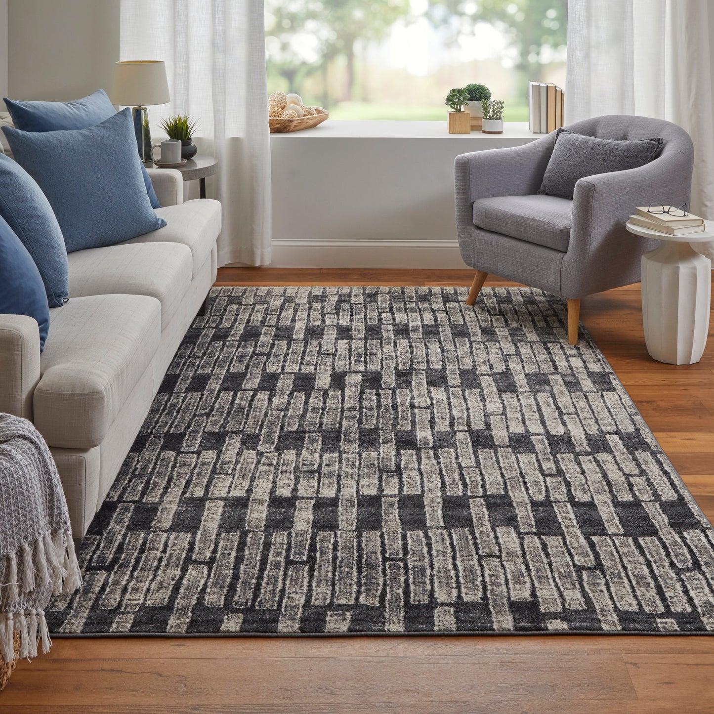 Kano Transitional/Industrial Gray/Black/Ivory Area Rug