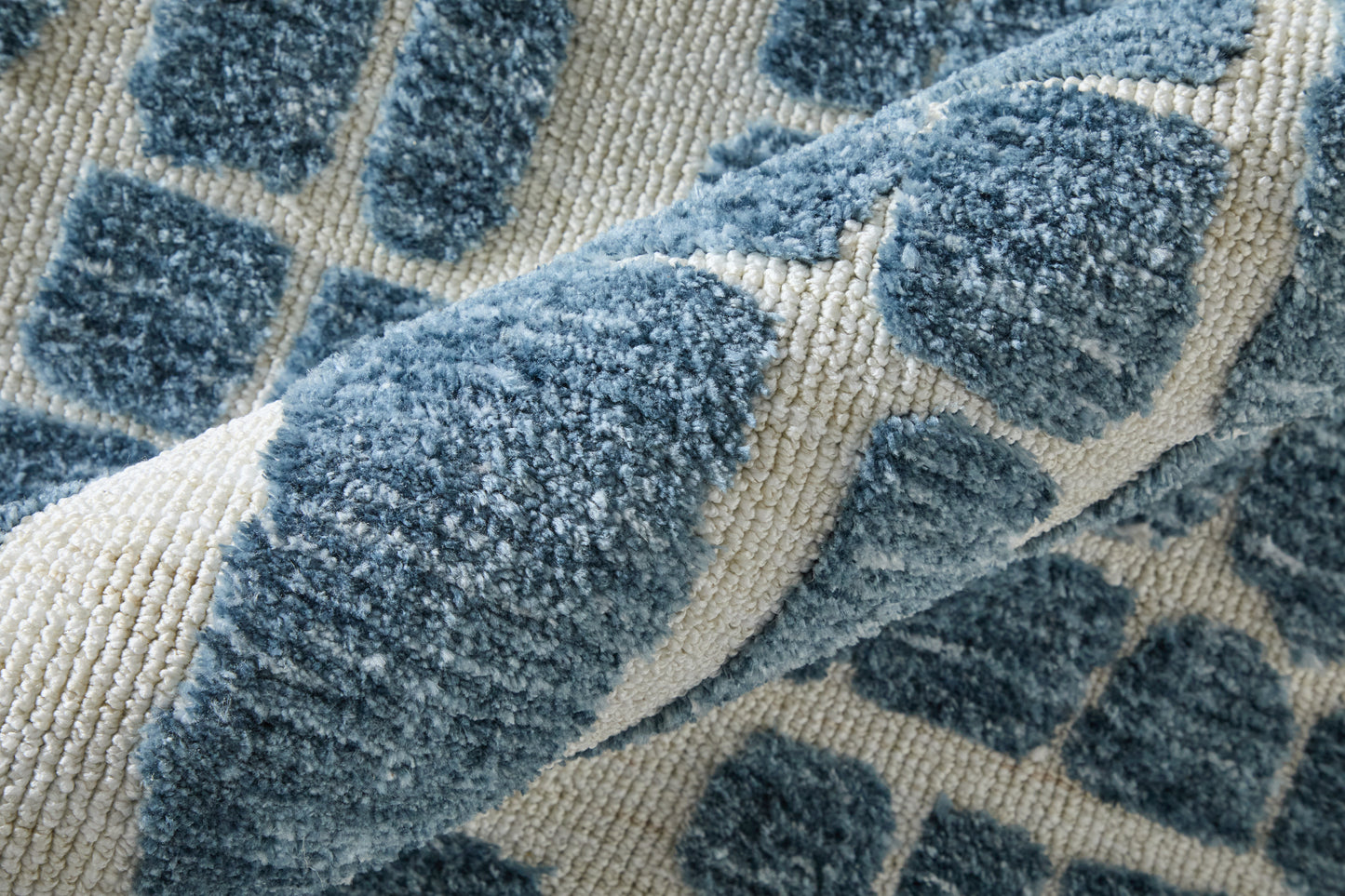 Colton Modern/Bohemian & Eclectic/Industrial Abstract/Geometric/Stripes Blue/Ivory - Feizy Rug