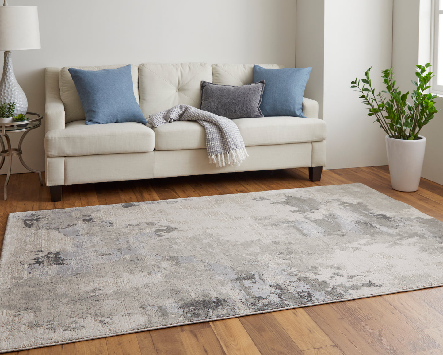 Prasad Modern/Casual Ivory/Gray Area Rug