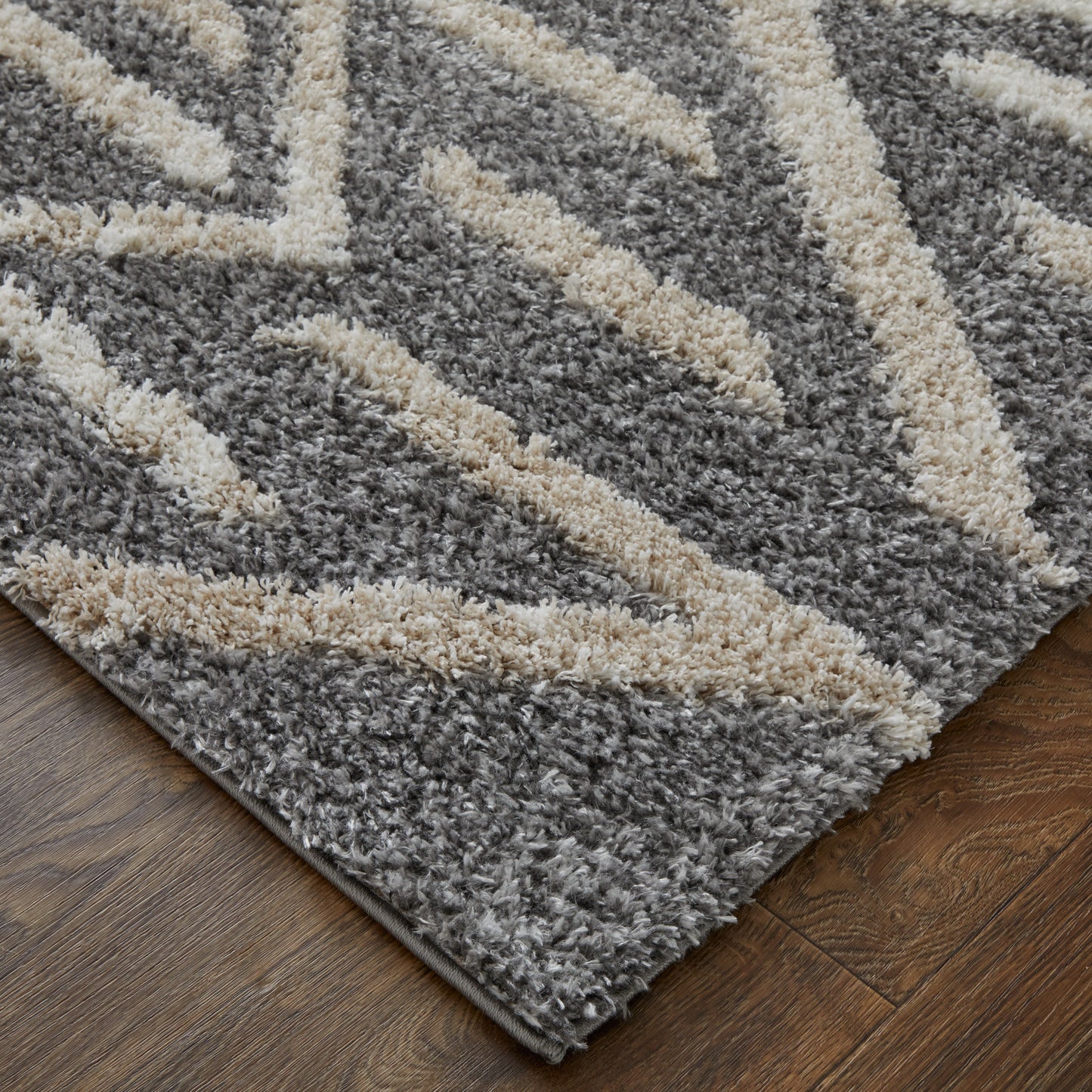Mynka Transitional/Bohemian & Eclectic/Farmhouse Diamond/Geometric Gray/Ivory - Feizy Rug