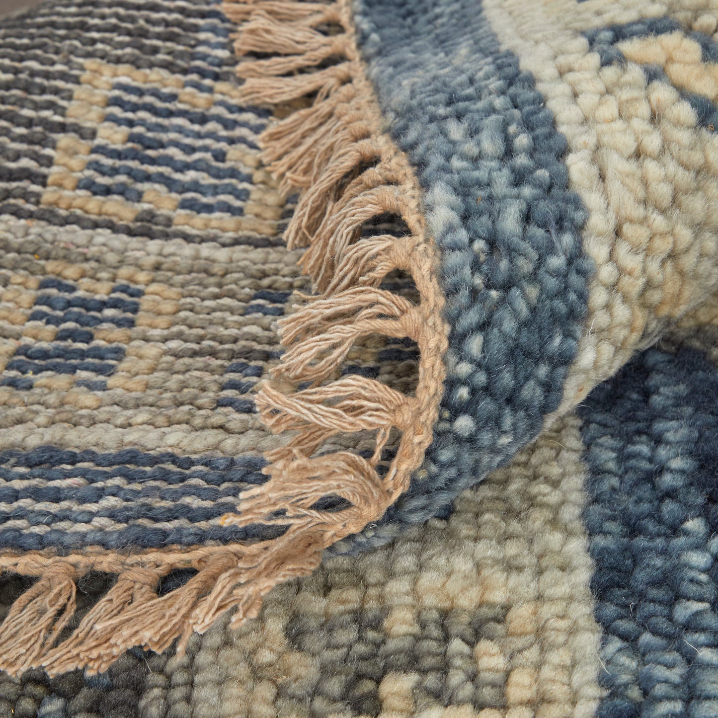 Fillmore Traditional/Classic Floral & Botanical/Bordered Blue/Gray - Feizy Rug