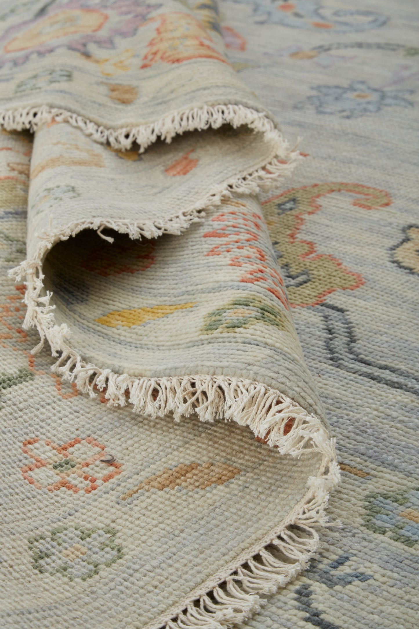 Karina Traditional/Persian/Craftsman Gray/Yellow/Red Area Rug