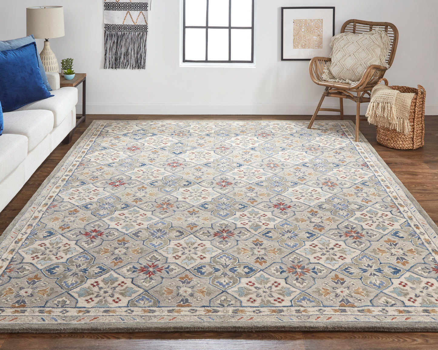 Rylan Transitional/Vintage/Bohemian & Eclectic Taupe/Ivory/Red Area Rug