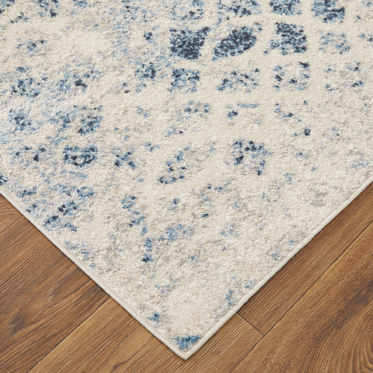 Camellia Transitional/Casual Abstract/Trellis & Lattice/Distressed Ivory/Blue - Feizy Rug
