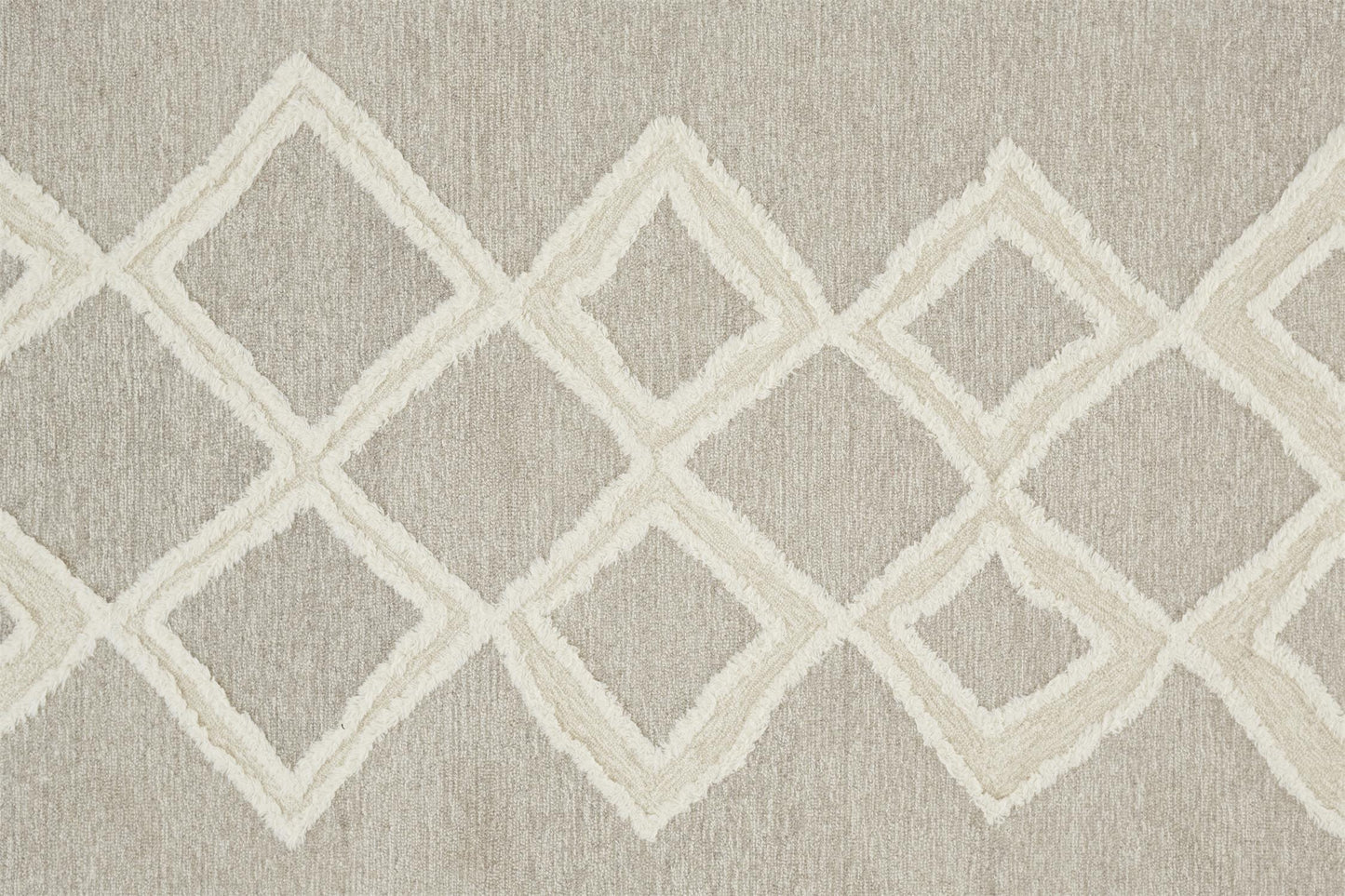 Anica Transitional/Bohemian & Eclectic/Natural Geometric/Diamond/Moroccan Gray/Ivory - Feizy Rug