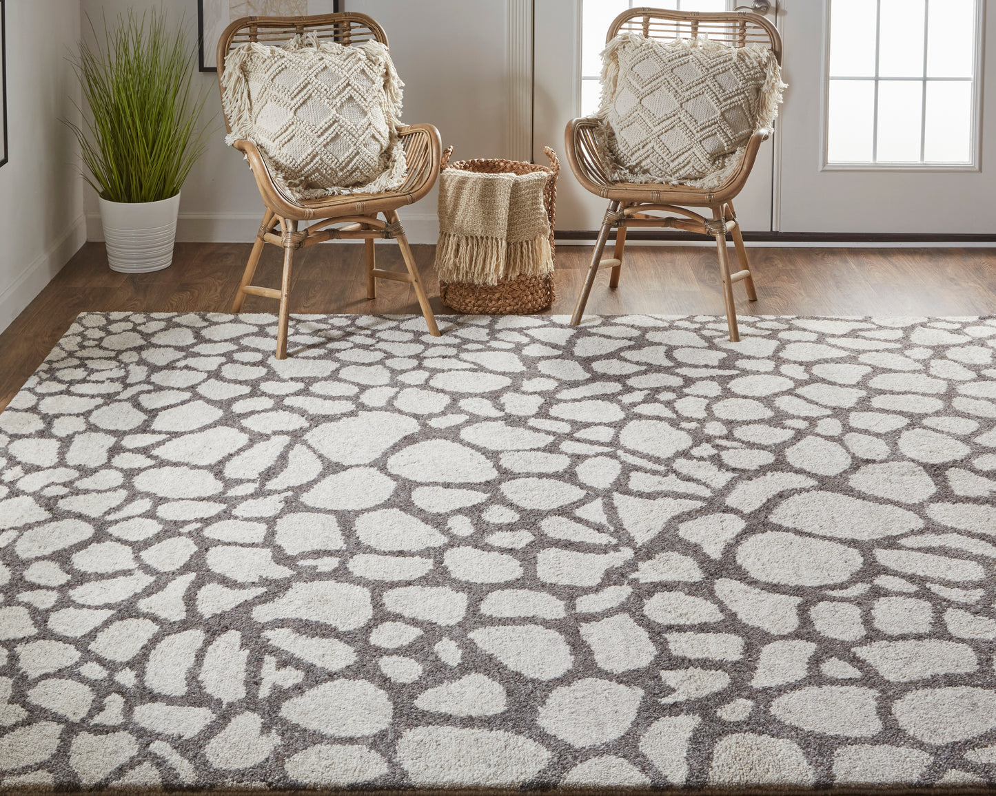 Belden Transitional/Casual/Farmhouse Abstract/Animal Print/Distressed Ivory/Gray - Feizy Rug