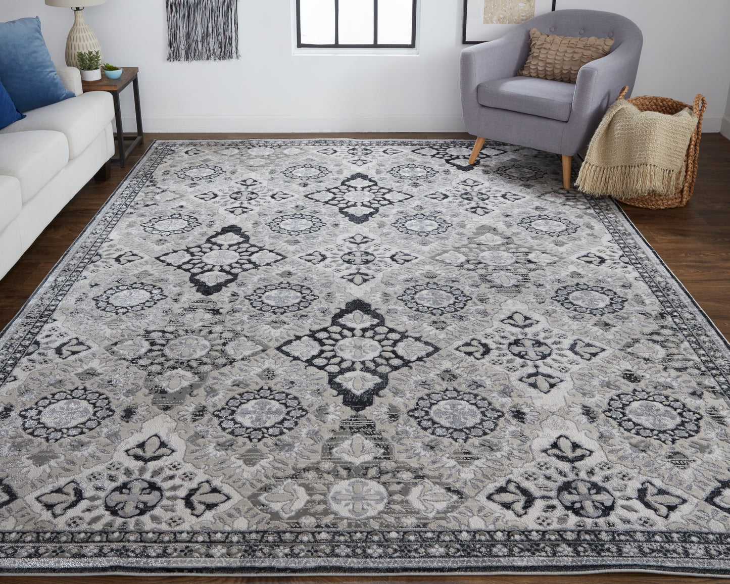 Macklaine Transitional/Farmhouse/Cottage Geometric/Trellis & Lattice/Bordered Gray/Black - Feizy Rug