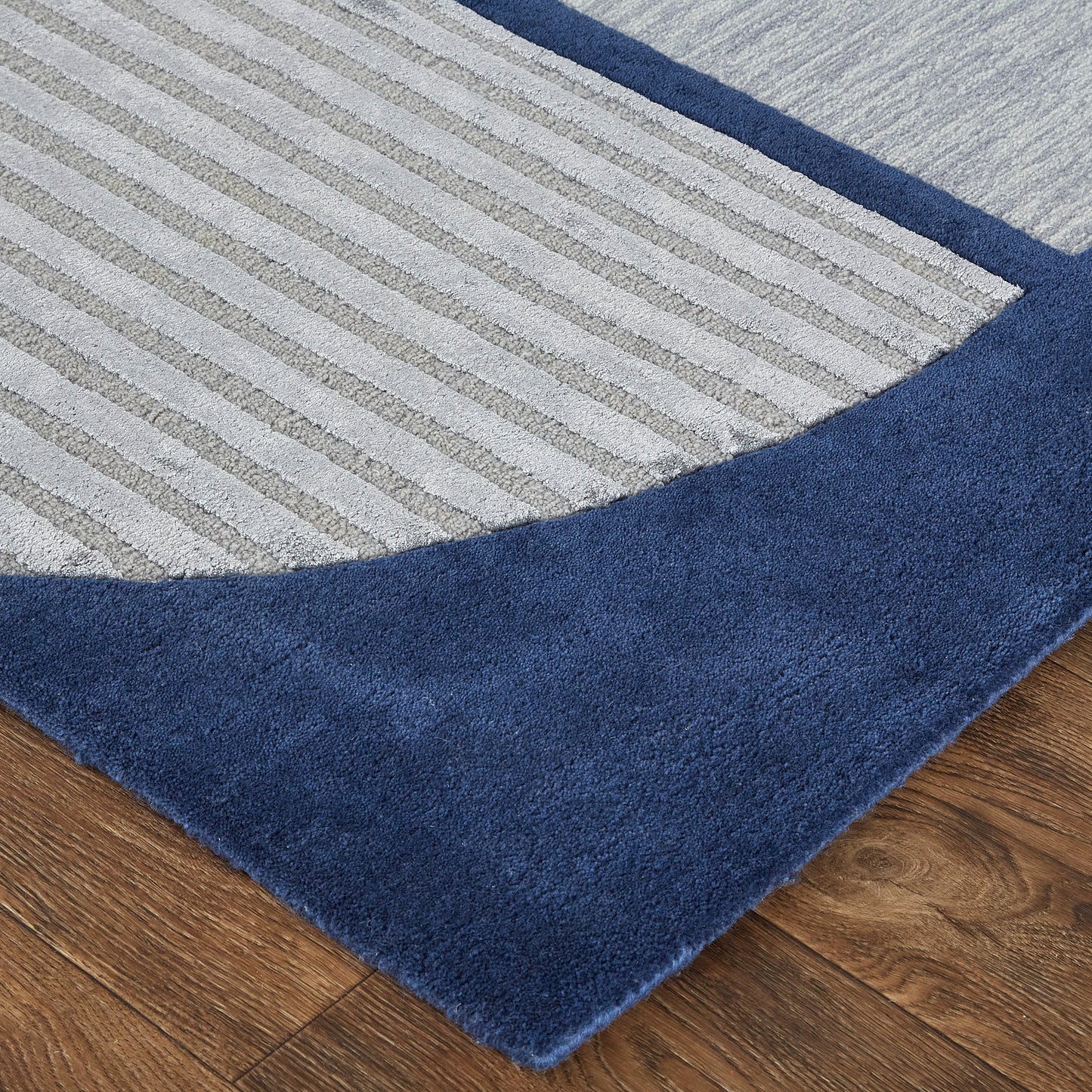 Nash Modern/Mid-Century Modern/Global Geometric/Abstract Blue/Silver - Feizy Rug