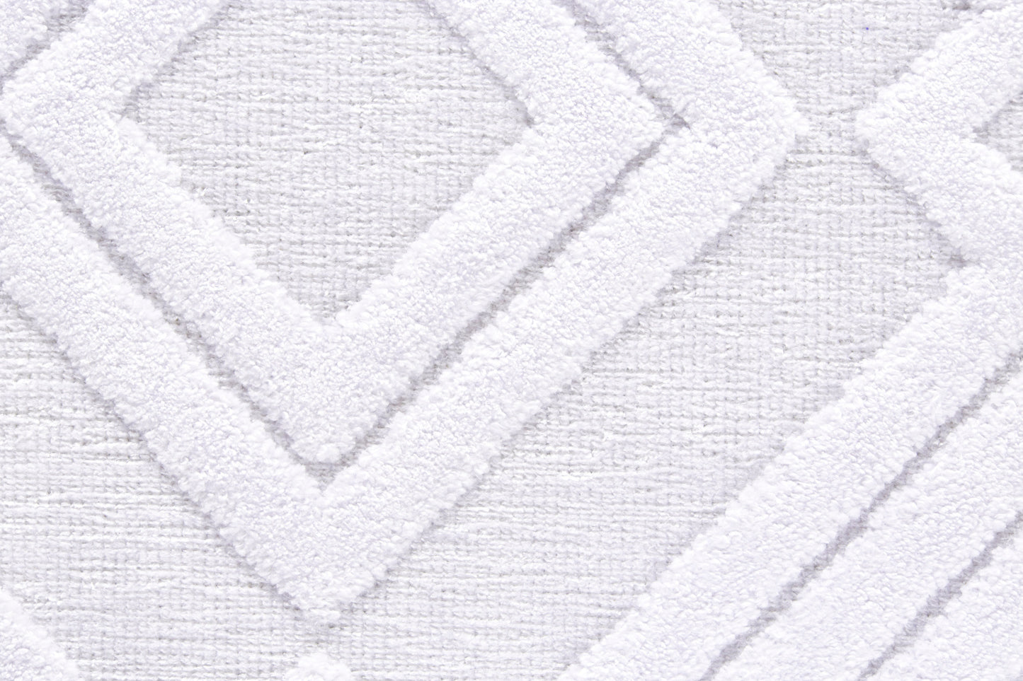 Saphir Mira Modern/Mid-Century Modern Geometric/Diamond/Solid White - Feizy Rug