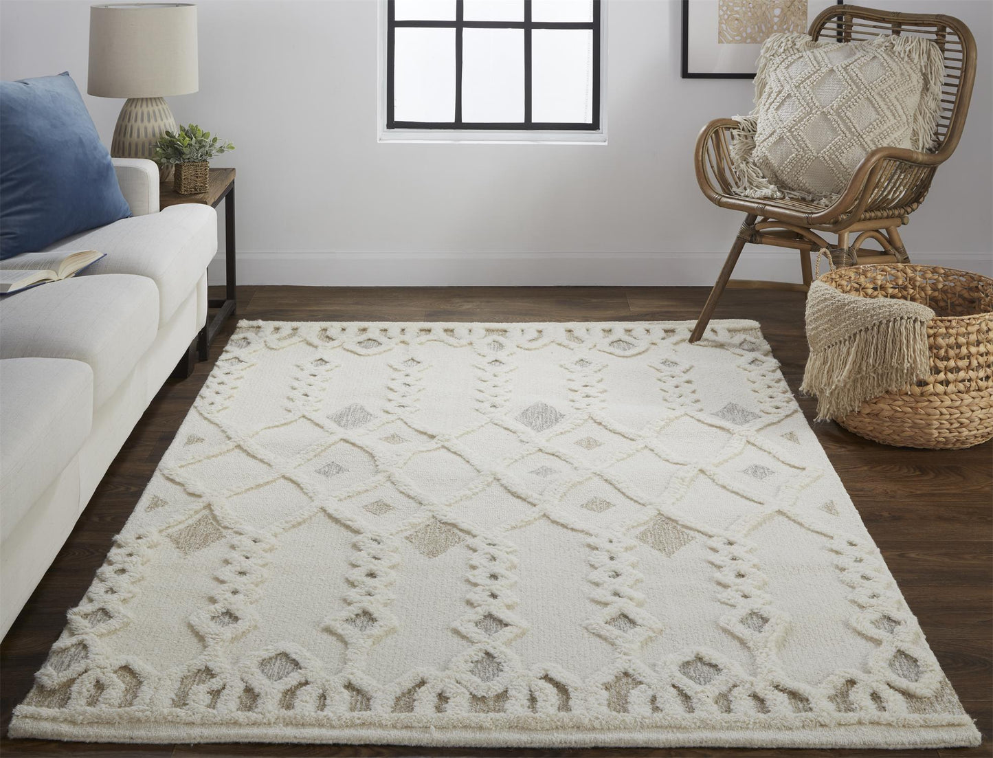 Anica Transitional/Scandinavian/Farmhouse Trellis & Lattice/Diamond Ivory/Tan/Silver - Feizy Rug