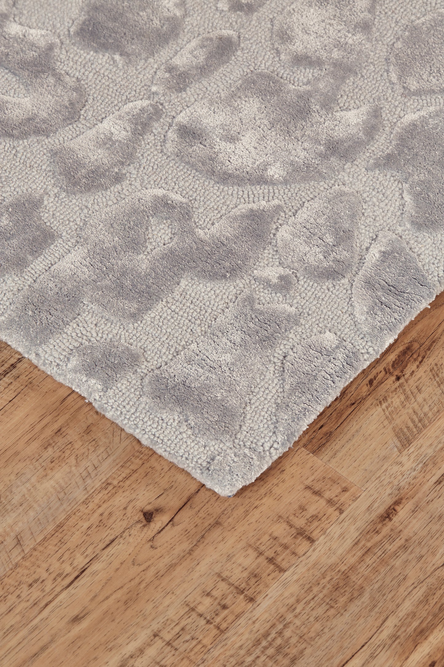 Mali Modern/Luxury & Glam/Industrial Abstract/Watercolor Gray/Silver - Feizy Rug