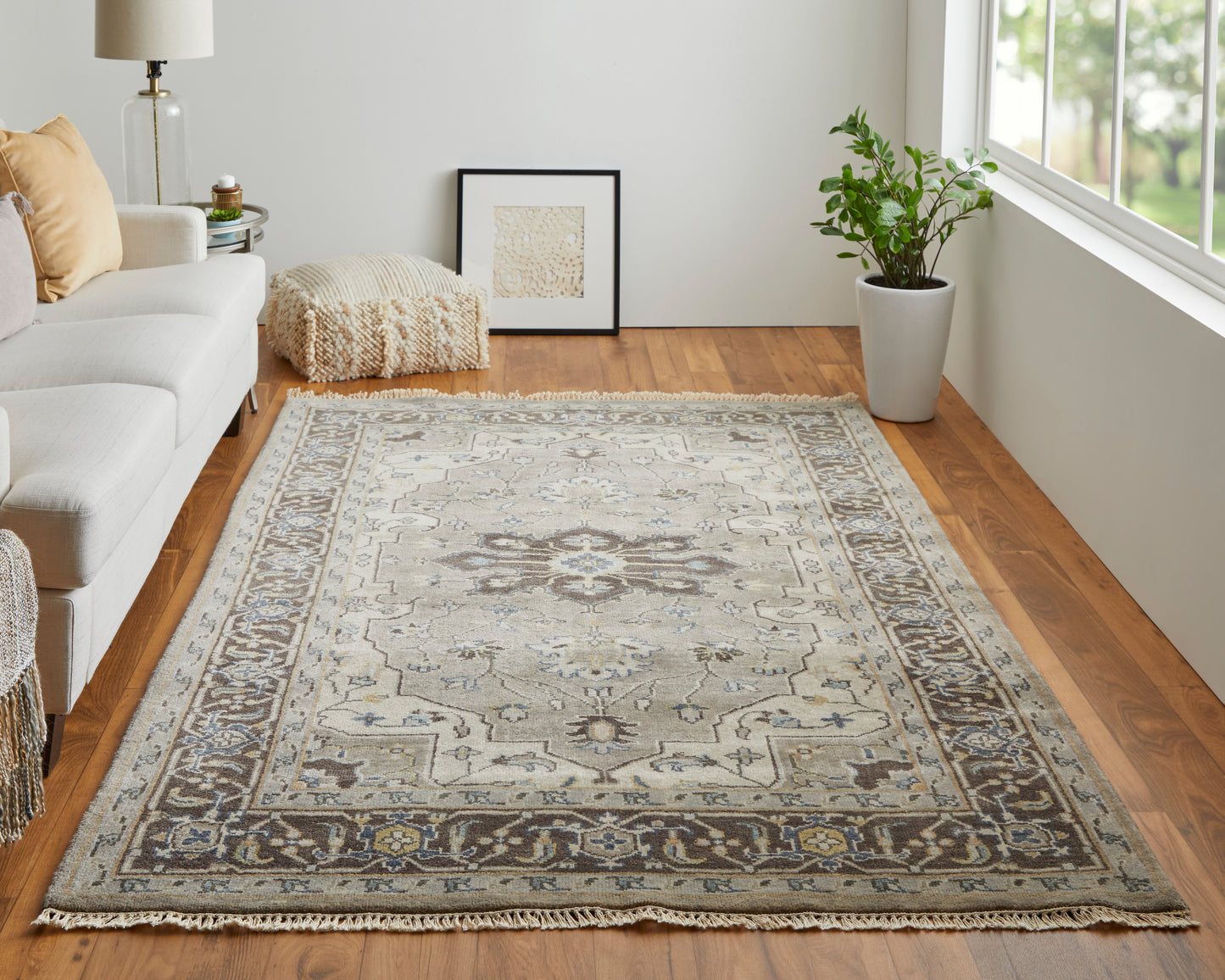 Ustad Traditional/Classic/Vintage Persian/Oriental Gray/Taupe/Blue - Feizy Rug