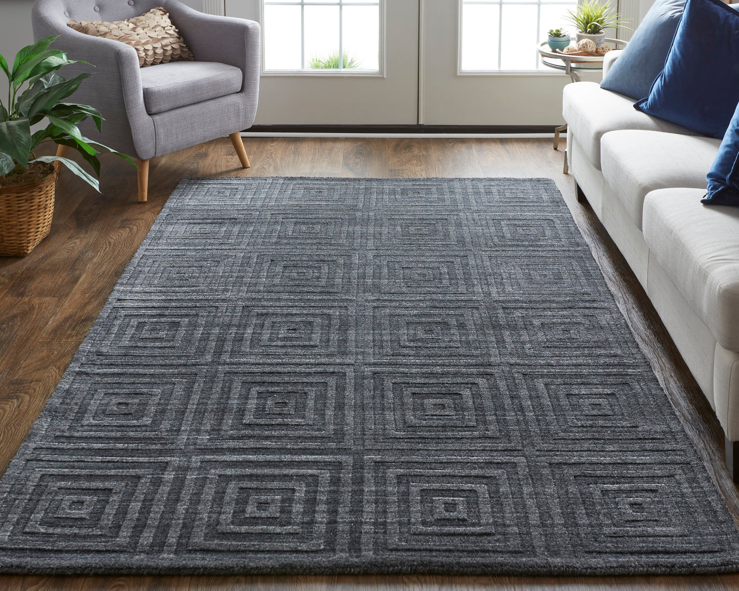 Redford Transitional/Casual/Farmhouse Gray/Black Accent Rug