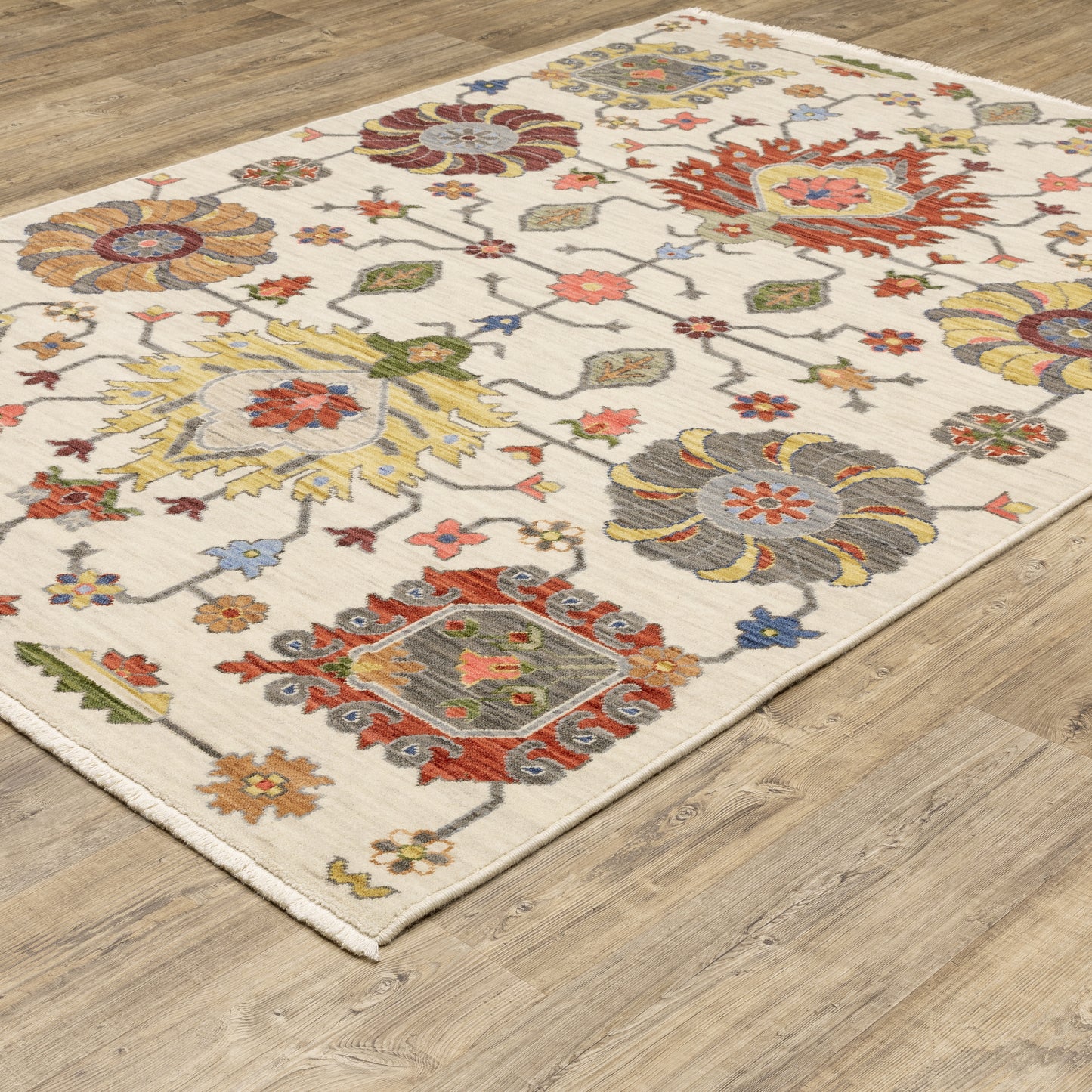 LUCCA 8111W Ivory Rug - ORIENTAL WEAVERS