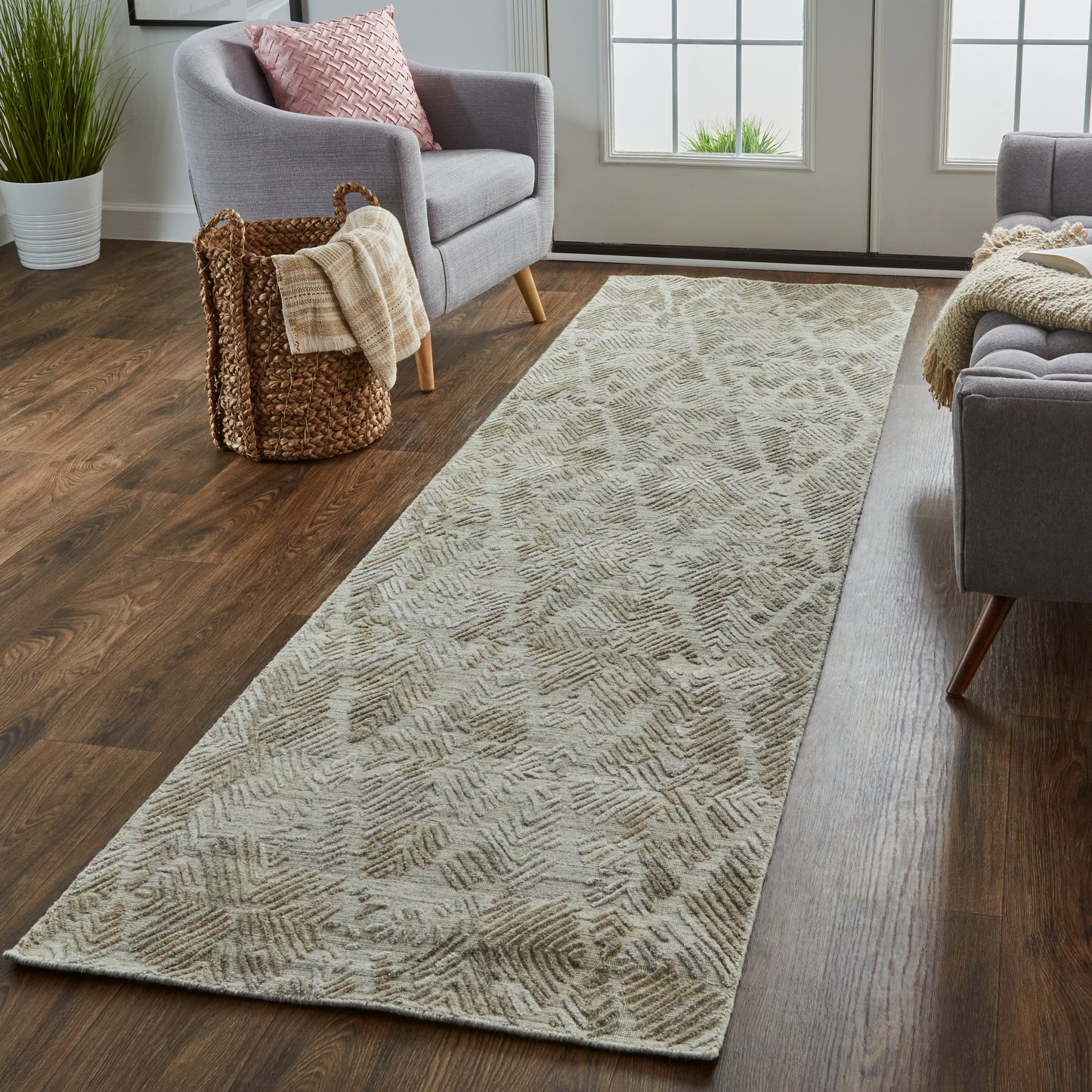 Elias Modern/Casual Gray/Taupe Runner