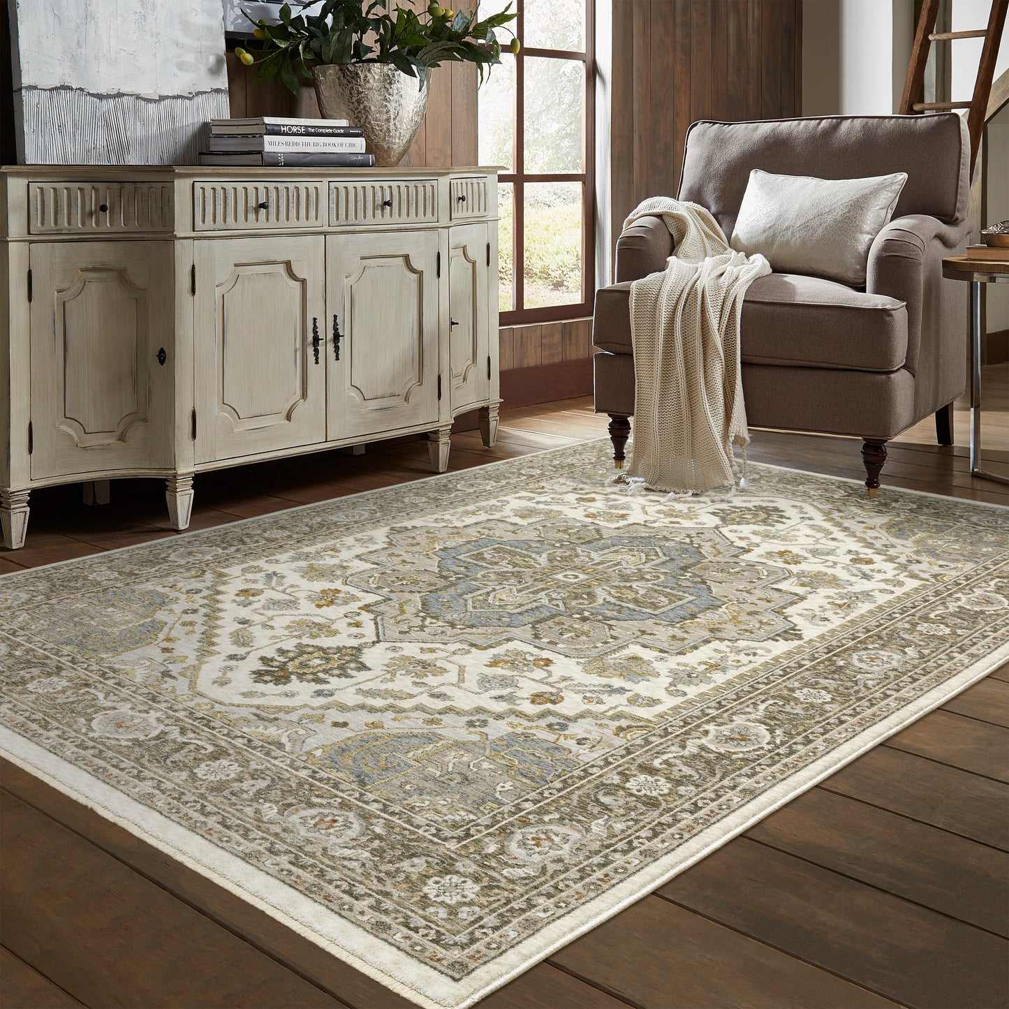 MAHARAJA 1144Y Ivory Rug - ORIENTAL WEAVERS