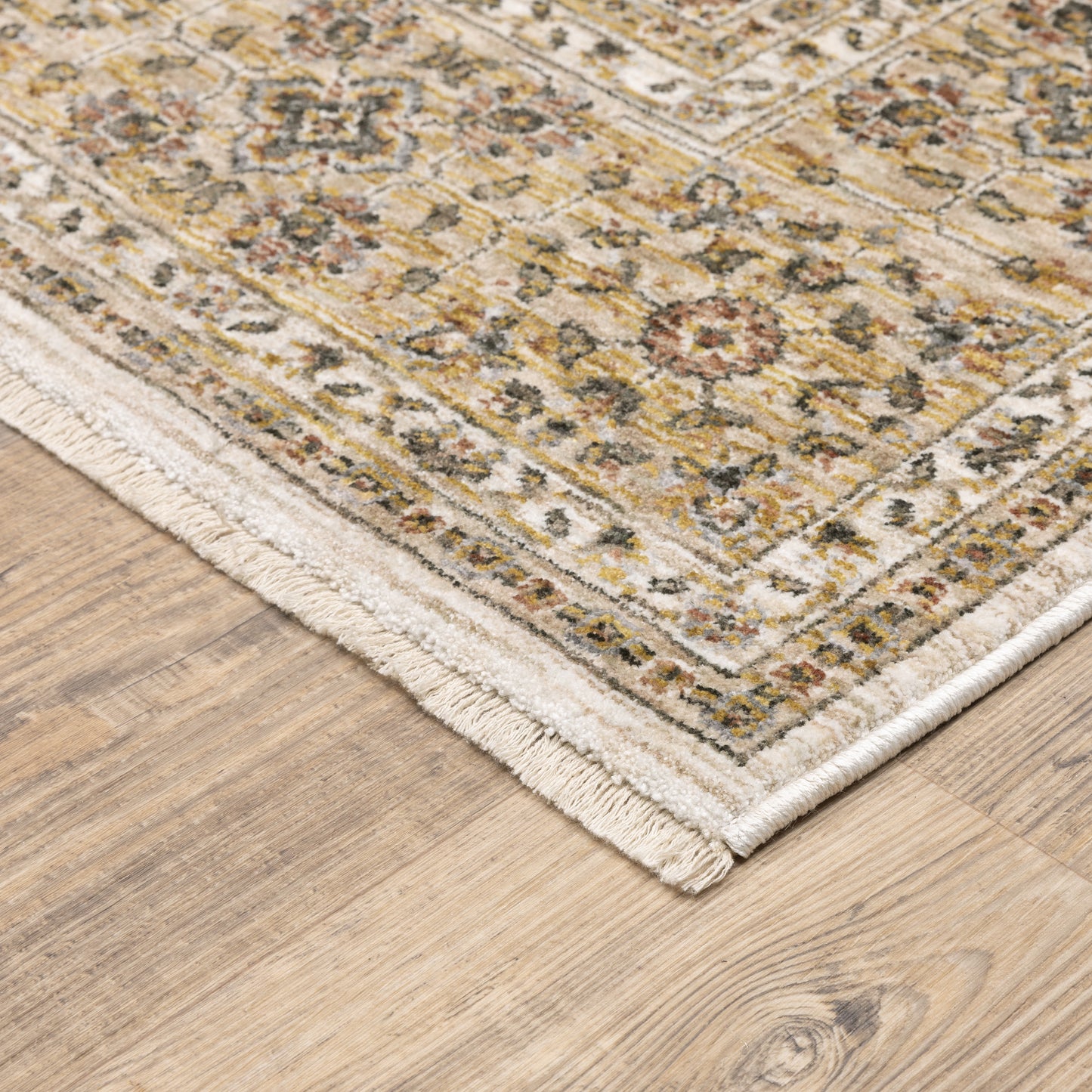 MAHARAJA 001J1 Ivory Rug - ORIENTAL WEAVERS