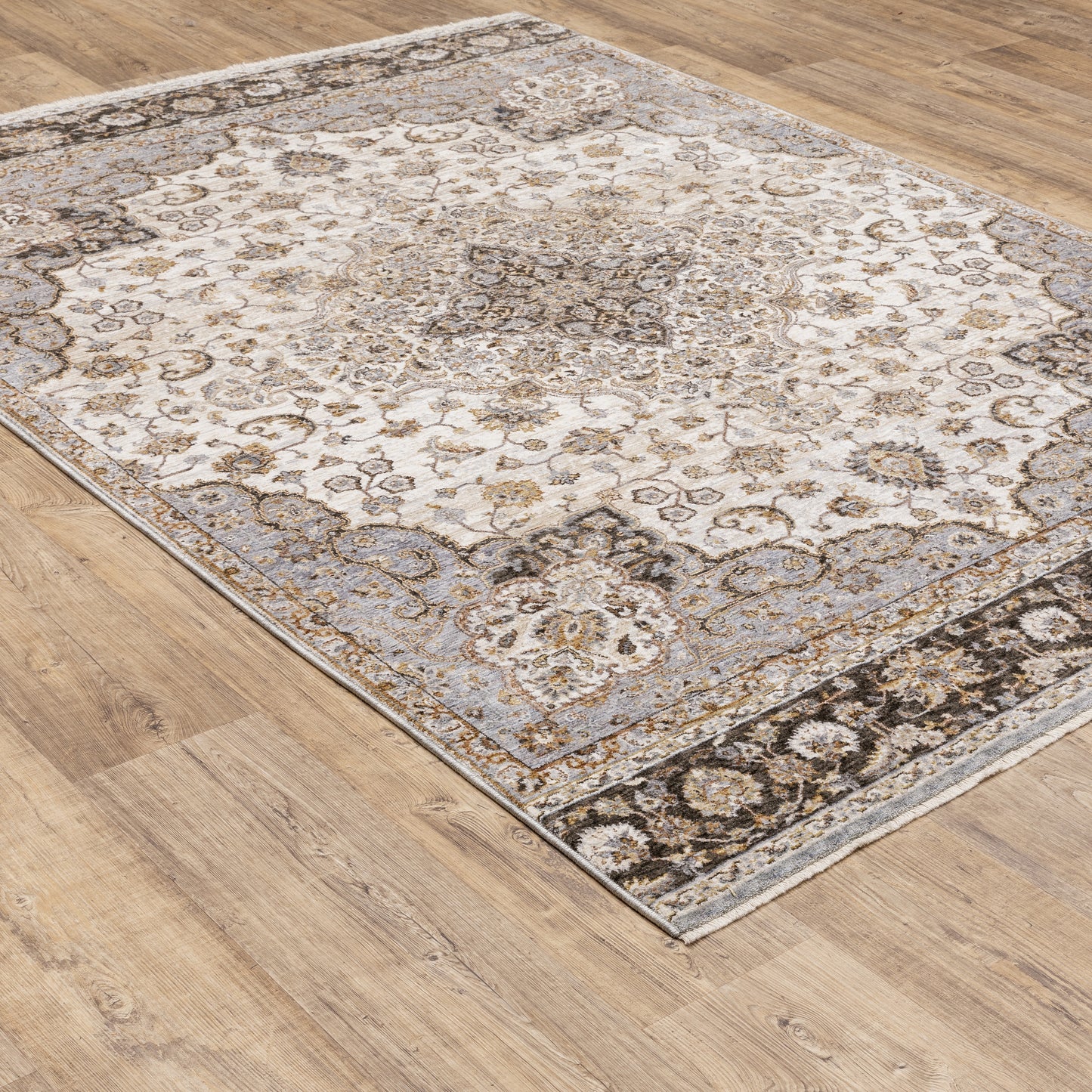 MAHARAJA 660J1 Ivory Rug - ORIENTAL WEAVERS