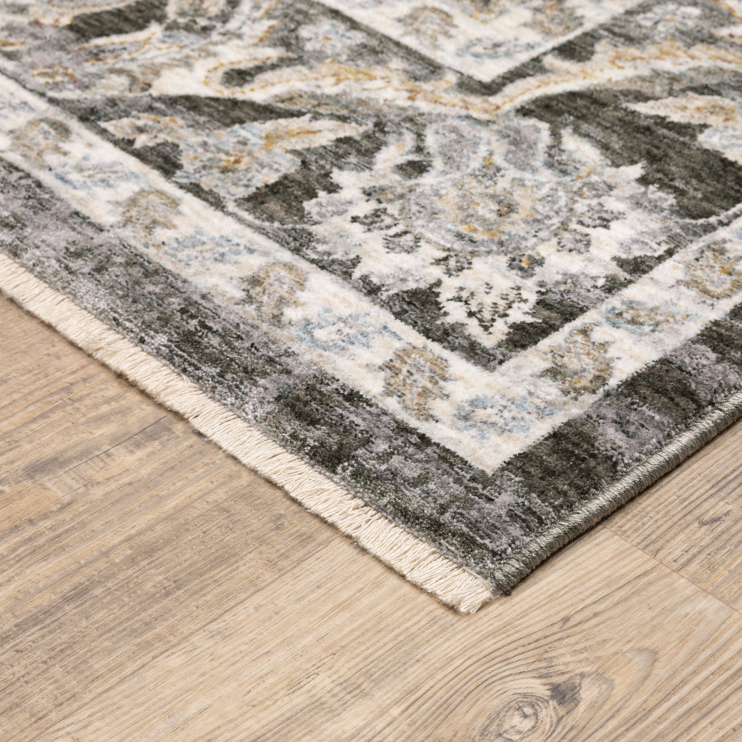 MAHARAJA 070N1 Charcoal Rug - ORIENTAL WEAVERS