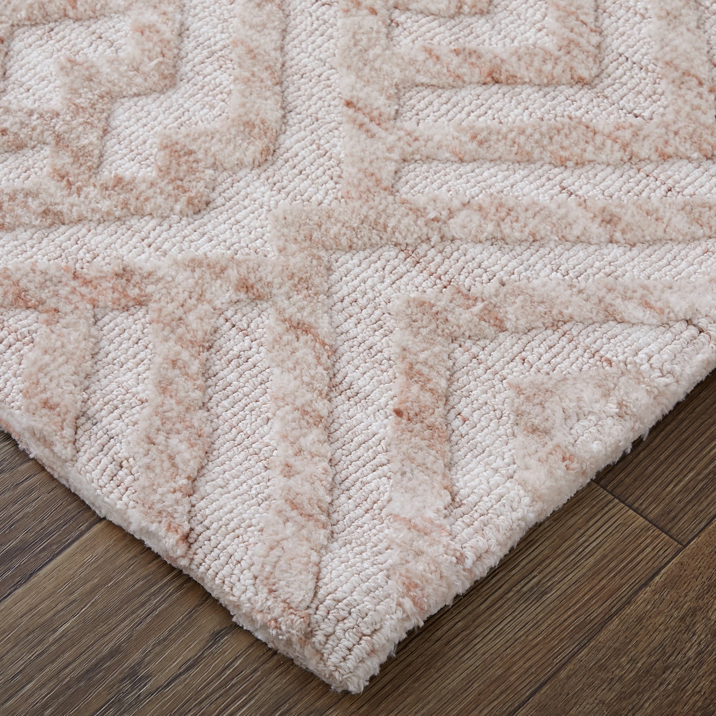 Colton Modern/Farmhouse Diamond Pink/Ivory - Feizy Rug