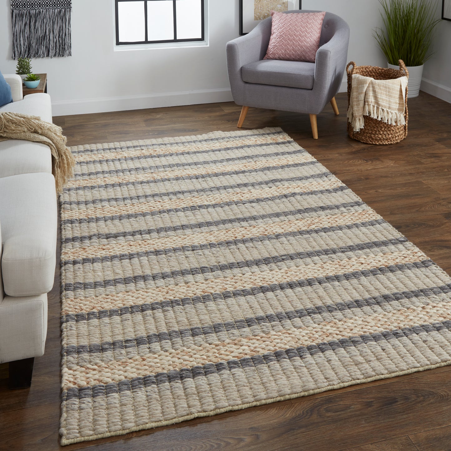 Berkeley Transitional/Casual/Nautical & Coastal Ivory/Tan/Gray Accent Rug