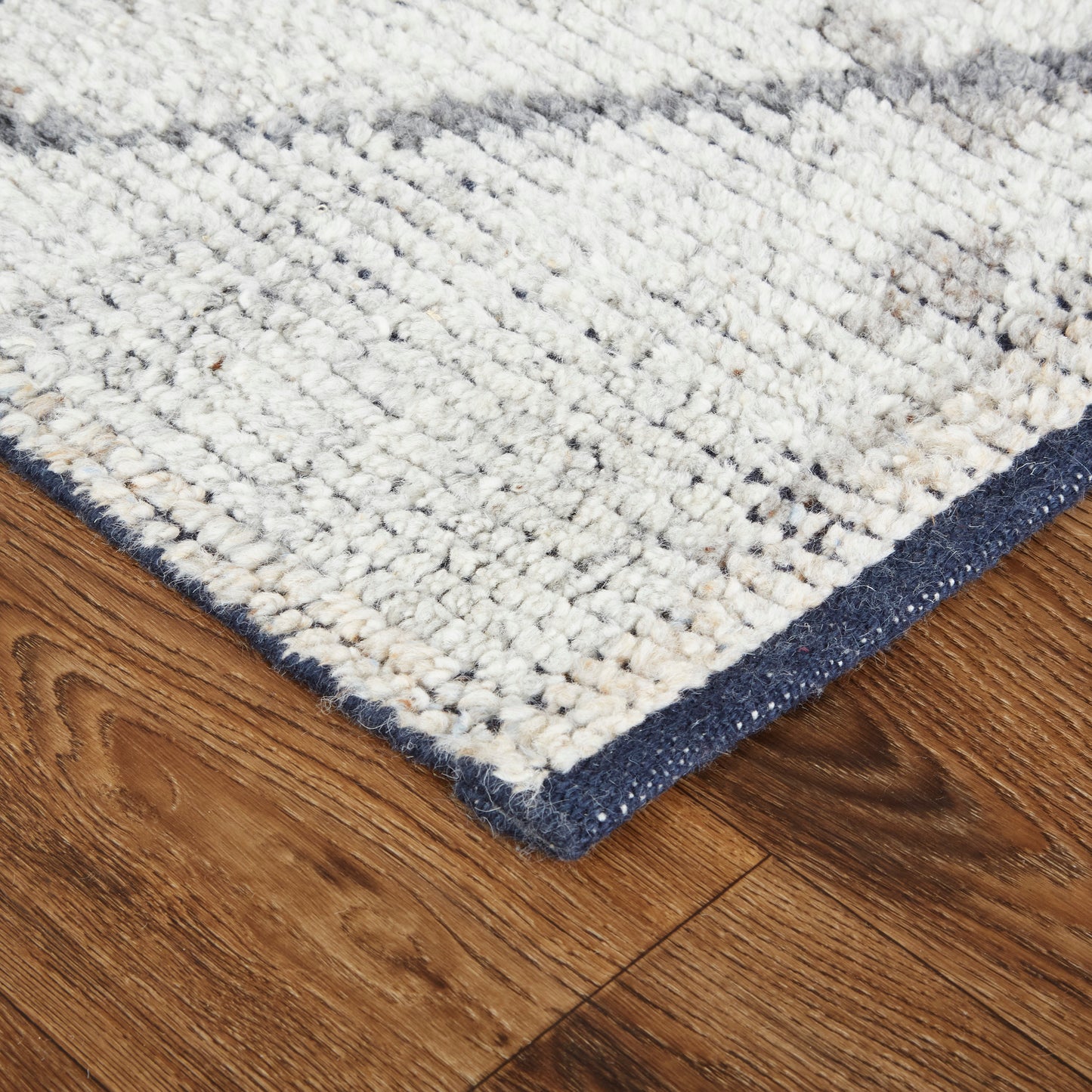 Alford Modern/Industrial Abstract/Distressed Gray/Silver - Feizy Rug