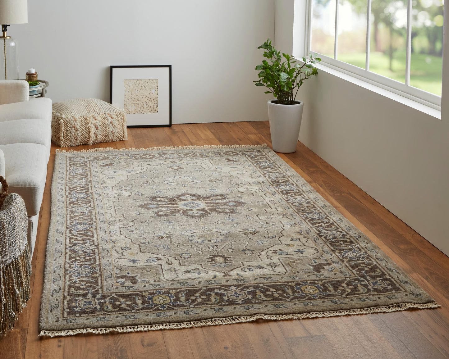 Ustad Traditional/Classic/Vintage Persian/Oriental Gray/Taupe/Blue - Feizy Rug