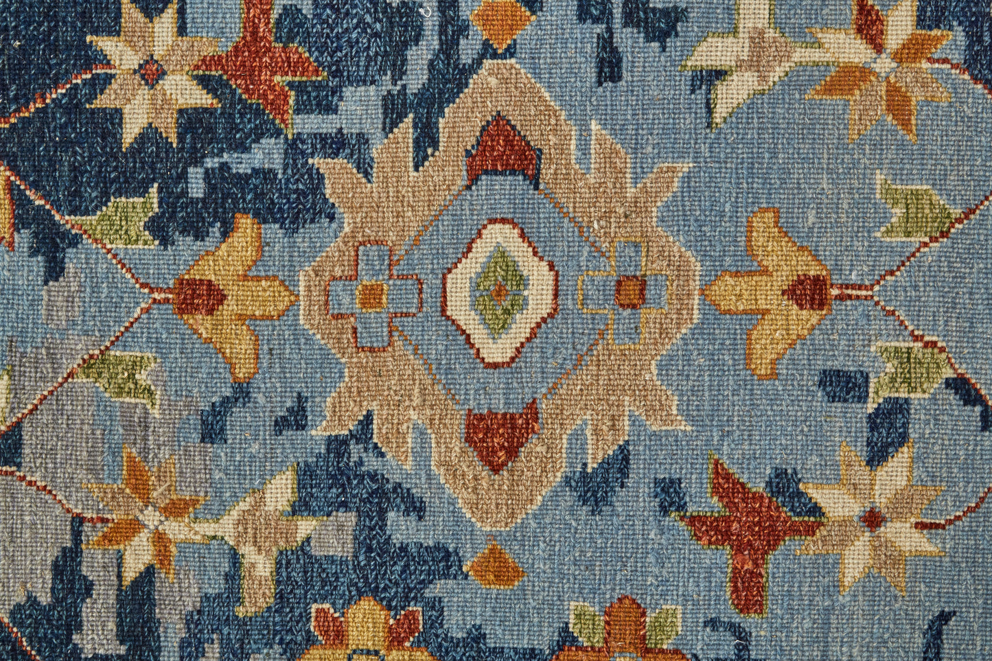 Leylan Transitional/Vintage/Bohemian & Eclectic Blue/Orange/Red Area Rug