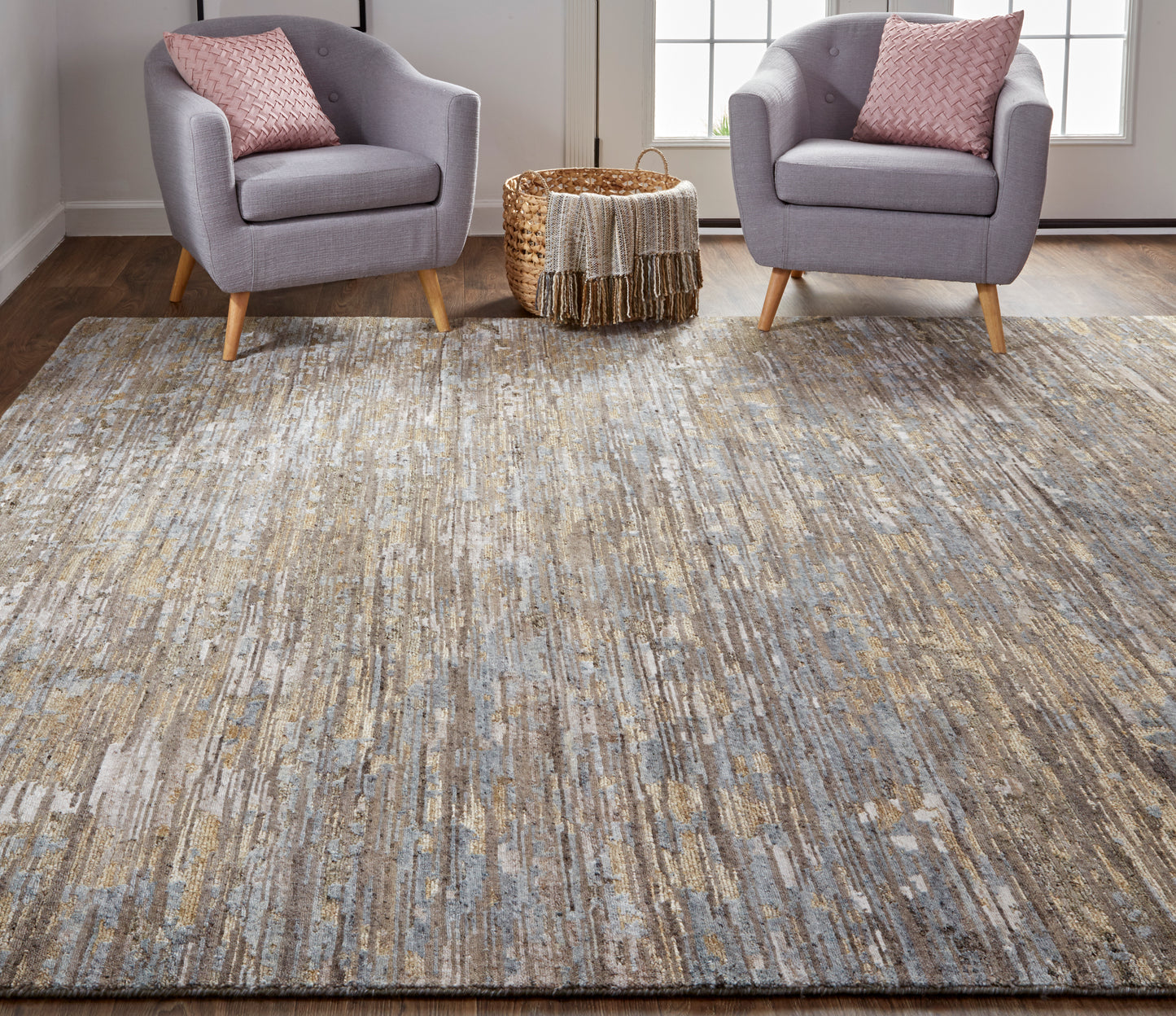 Conroe Modern/Casual/Industrial Brown/Gray Accent Rug