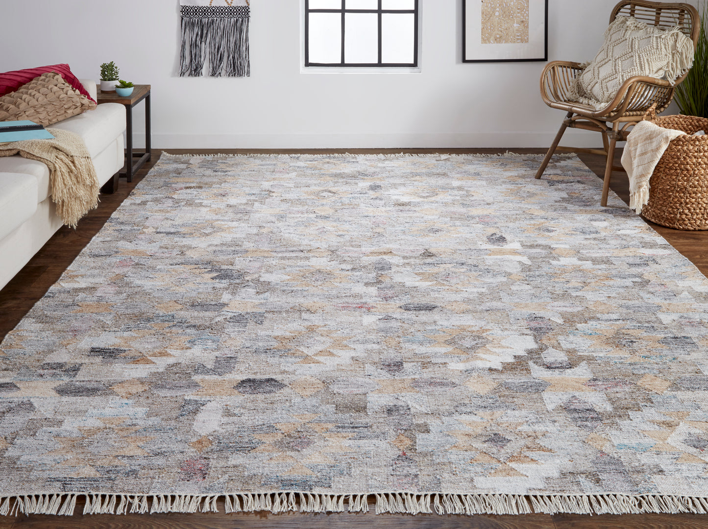 Beckett Transitional/Casual/Rustic Moroccan/Medallion Taupe/Gray/Blue - Feizy Rug