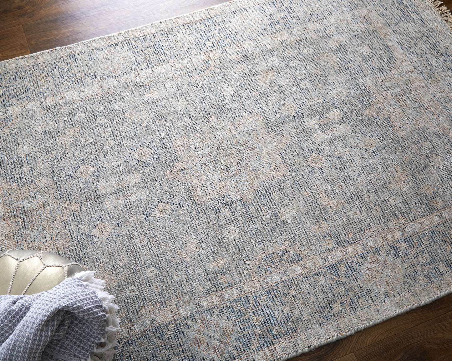 Caldwell Transitional/Bohemian & Eclectic/Casual Distressed/Bordered/Medallion Gray/Blue/Taupe - Feizy Rug