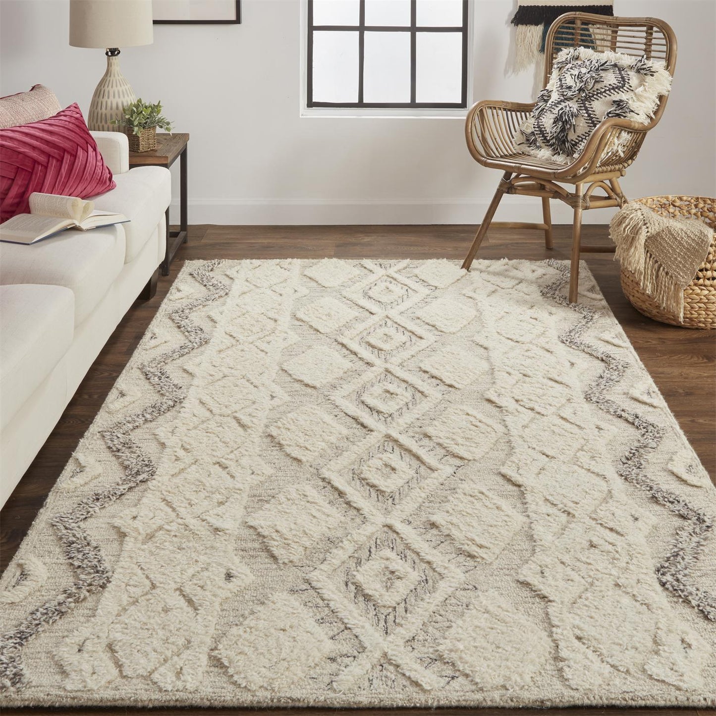 Anica Transitional/Natural/Bohemian & Eclectic Geometric/Moroccan Ivory/Taupe/Gray - Feizy Rug