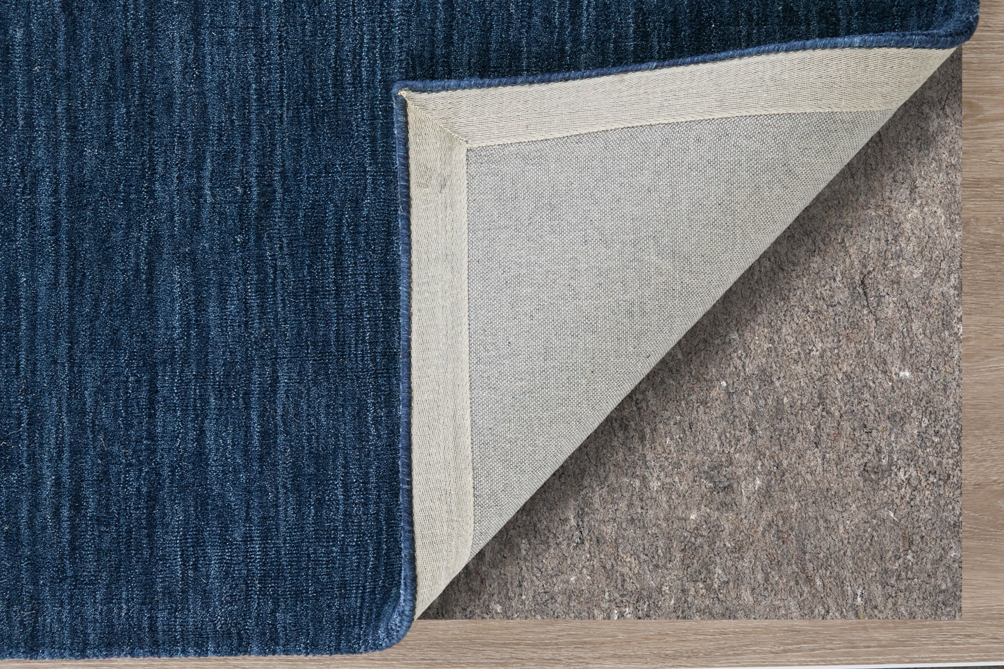 Luna Modern/Casual Blue Area Rug