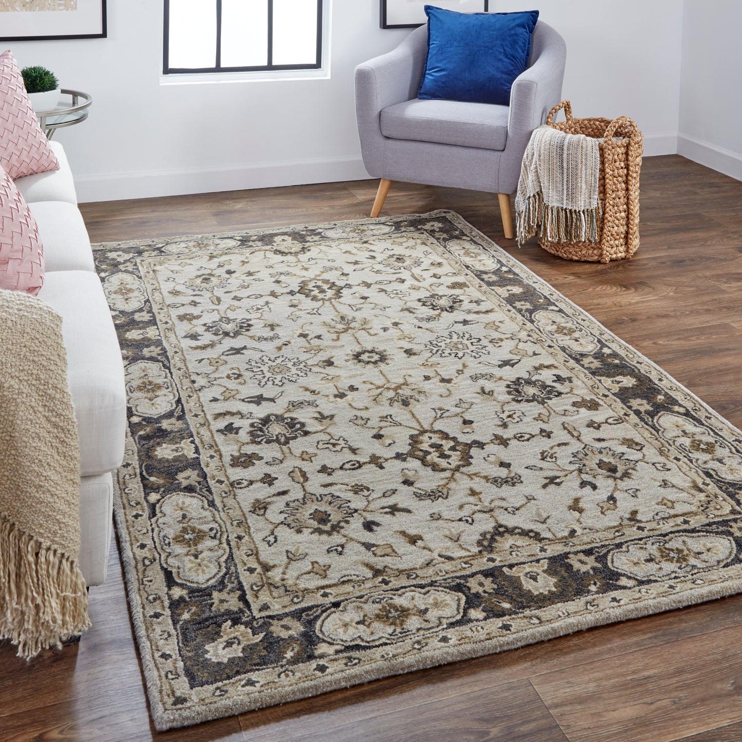 Eaton Traditional/Classic/Persian Oriental/Persian/Bordered Gray/Ivory/Taupe - Feizy Rug