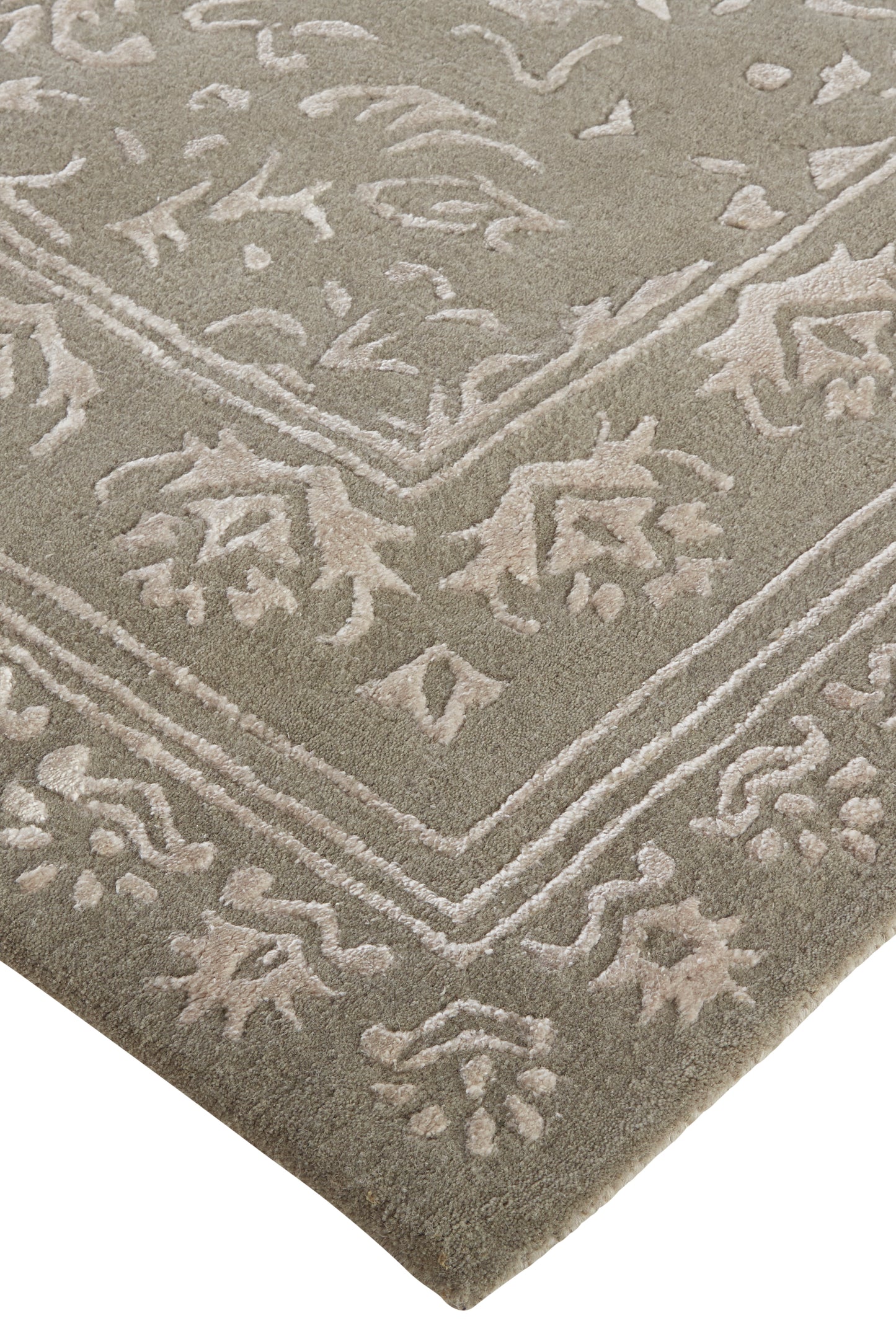 Bella Transitional/Bohemian & Eclectic/Casual Oriental/Bordered/Floral & Botanical Gray/Taupe/Silver - Feizy Rug